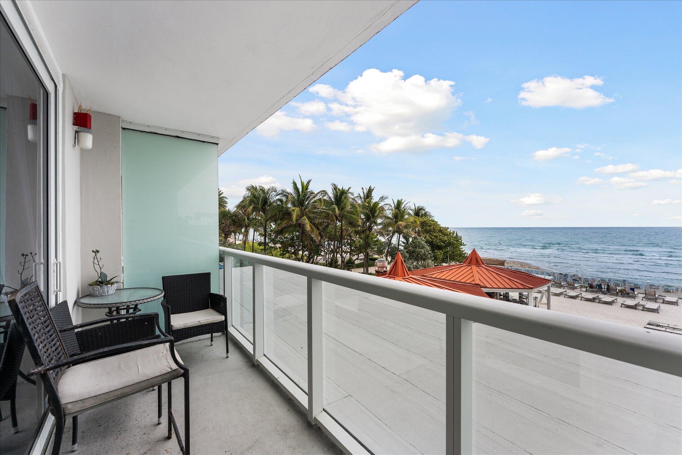 19201 Collins Avenue 114
