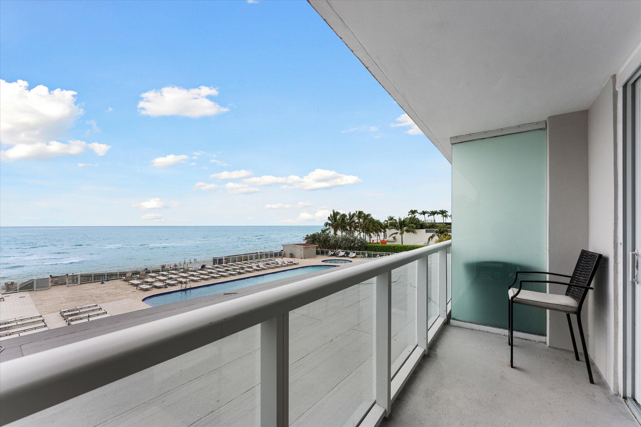 19201 Collins Avenue 114