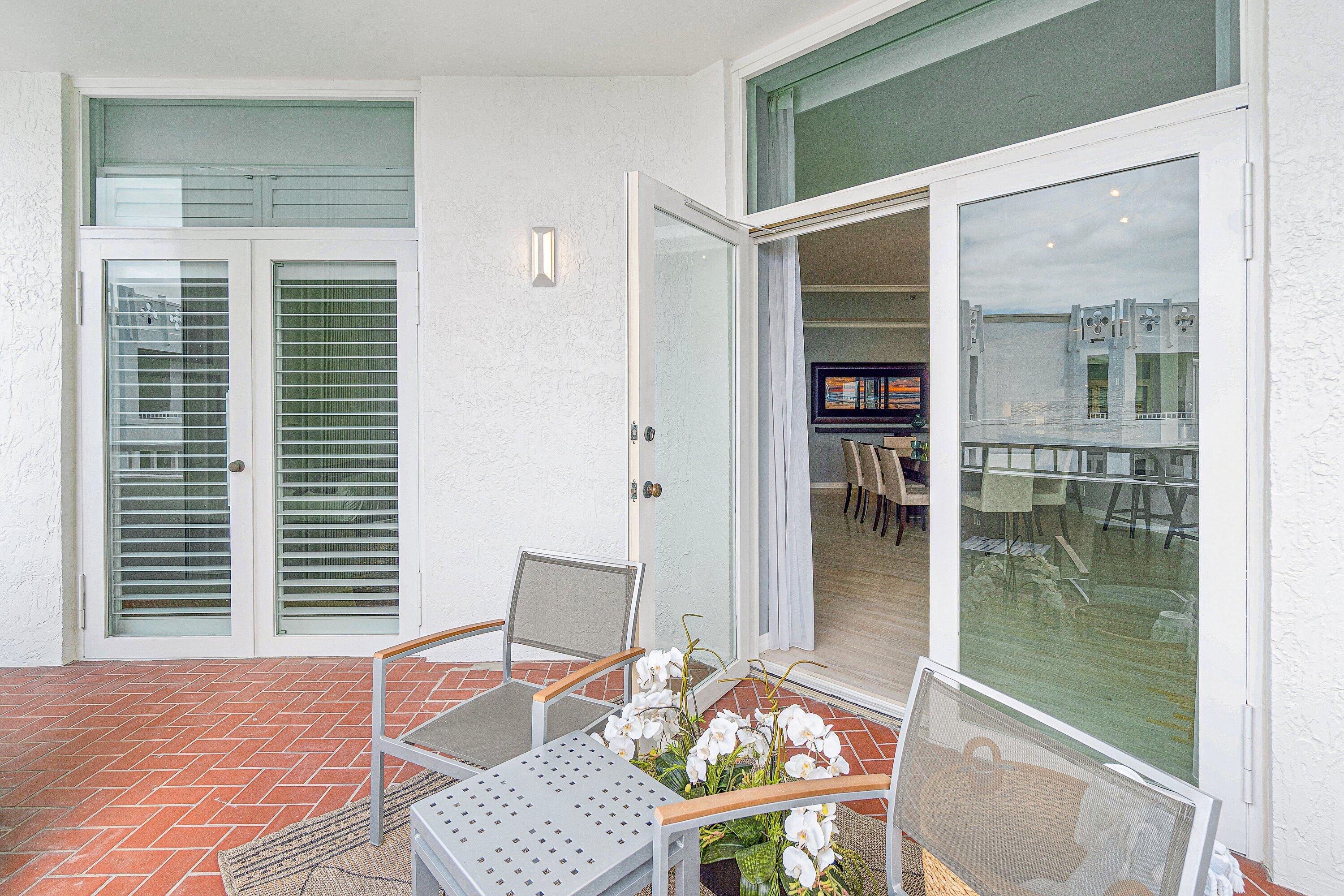 300 SE 5th Avenue Ph 8120