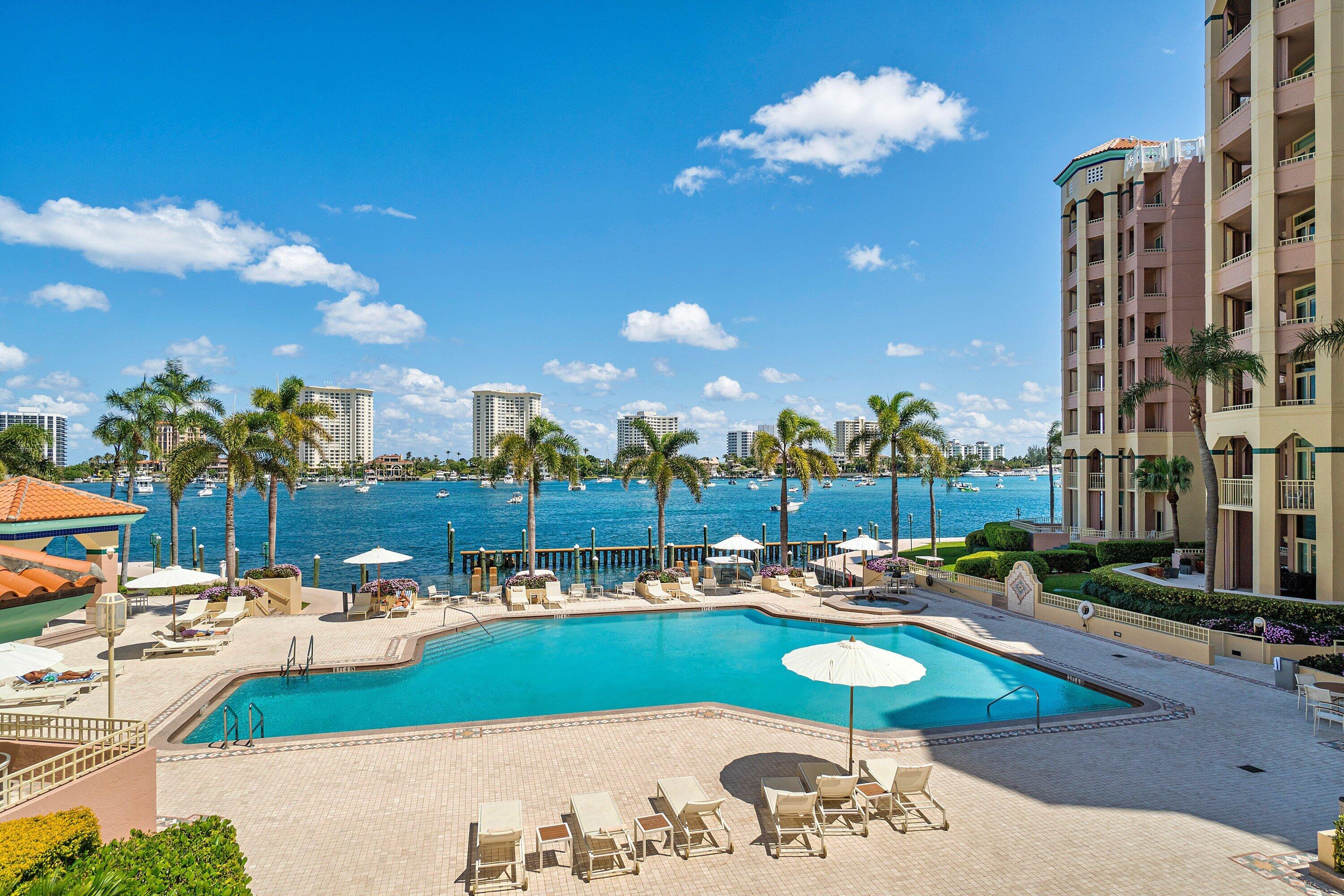 300 SE 5th Avenue Ph 8120