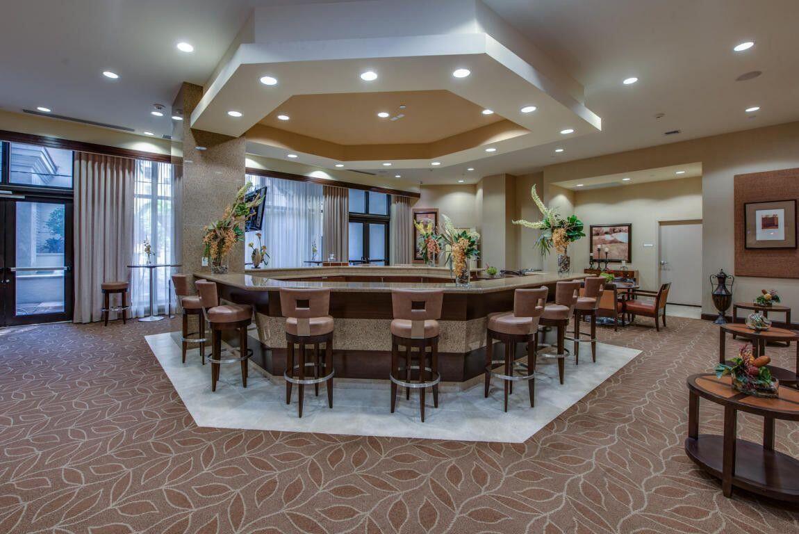 701 S Olive Avenue 1008