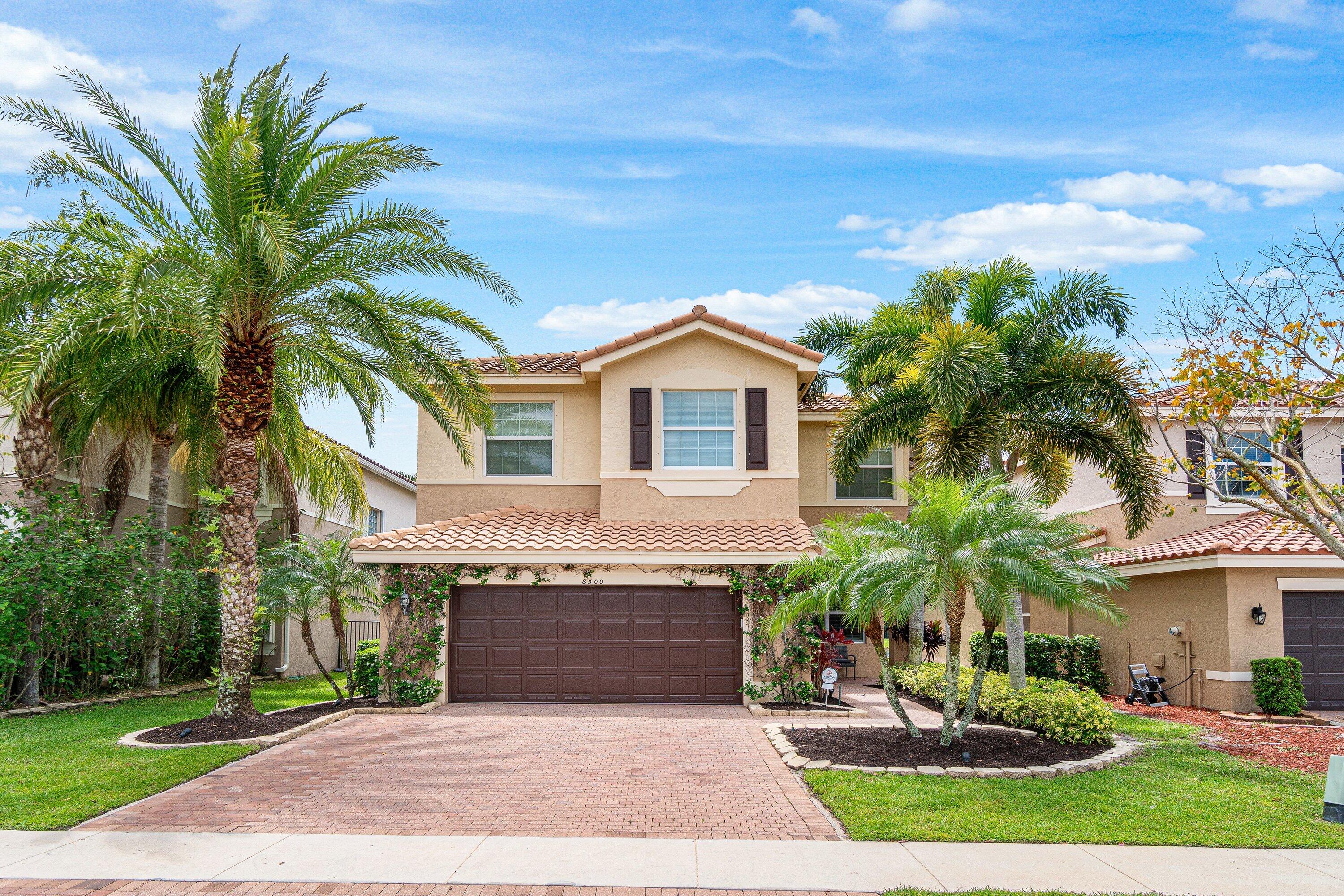 8300 Calabria Lakes Drive