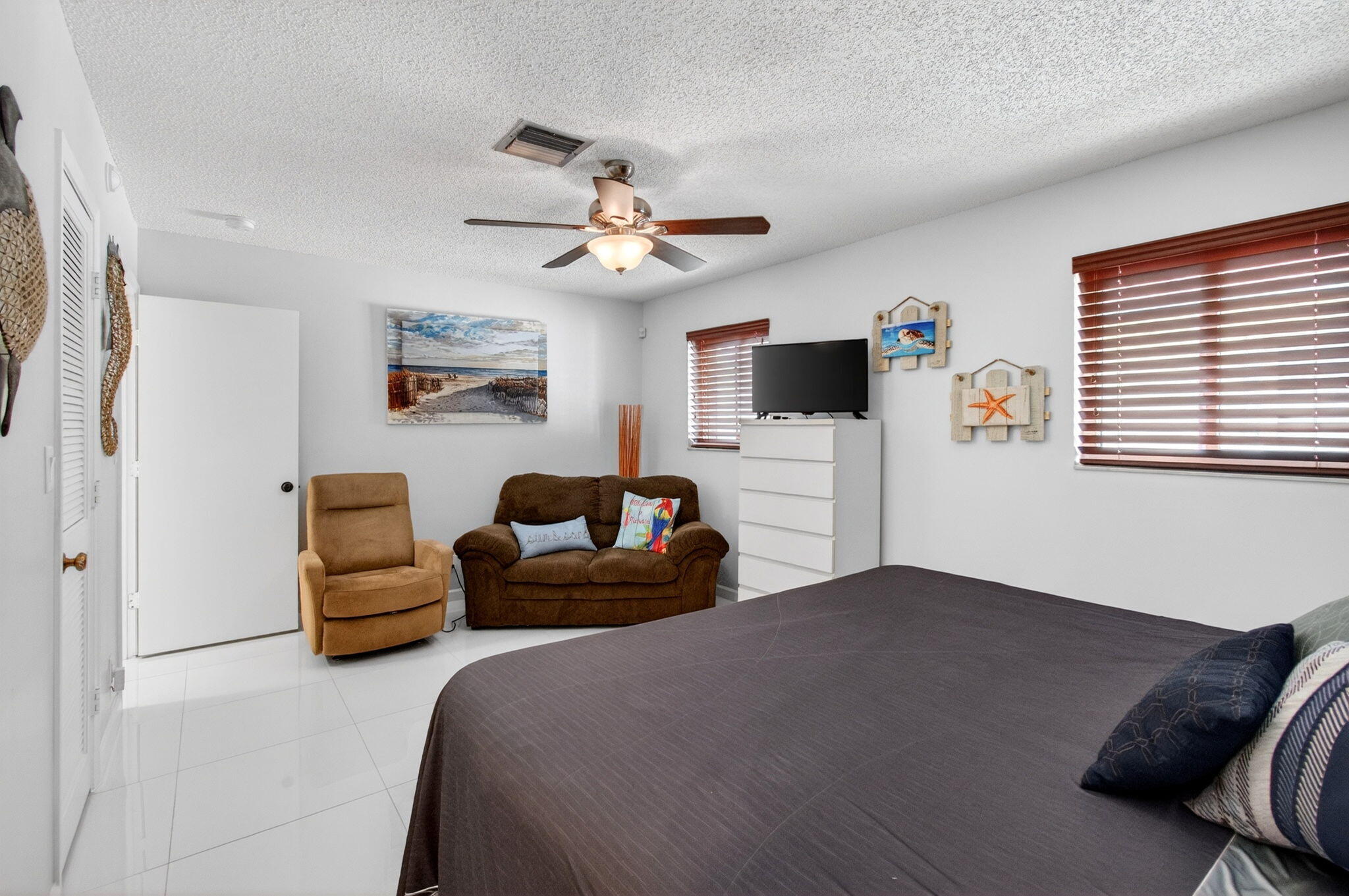 1255 NW 44th Street