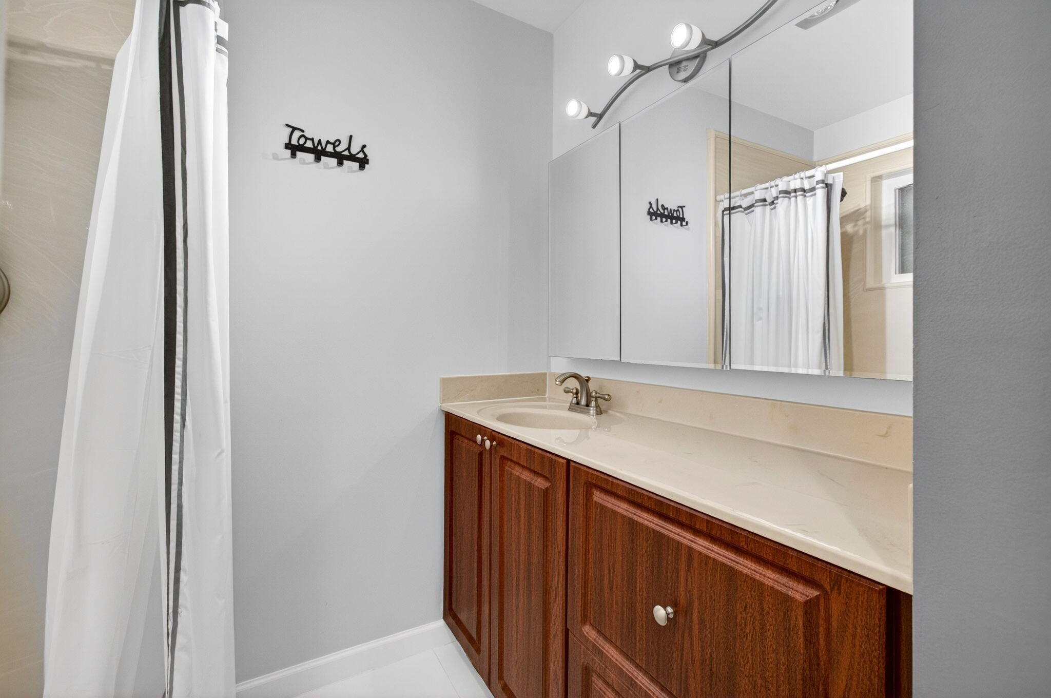 1255 NW 44th Street