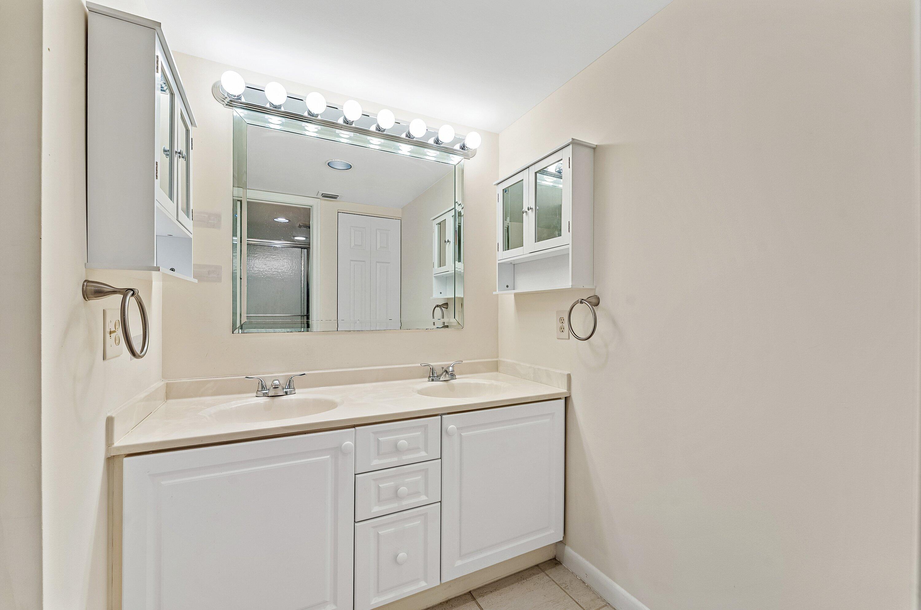 3301 Aruba Way C1