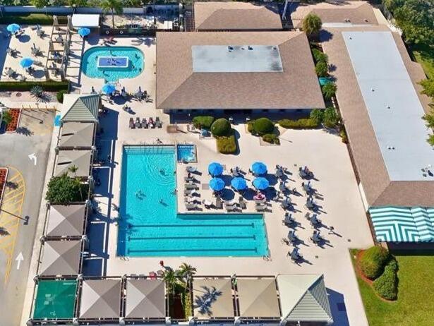 3301 Aruba Way C1
