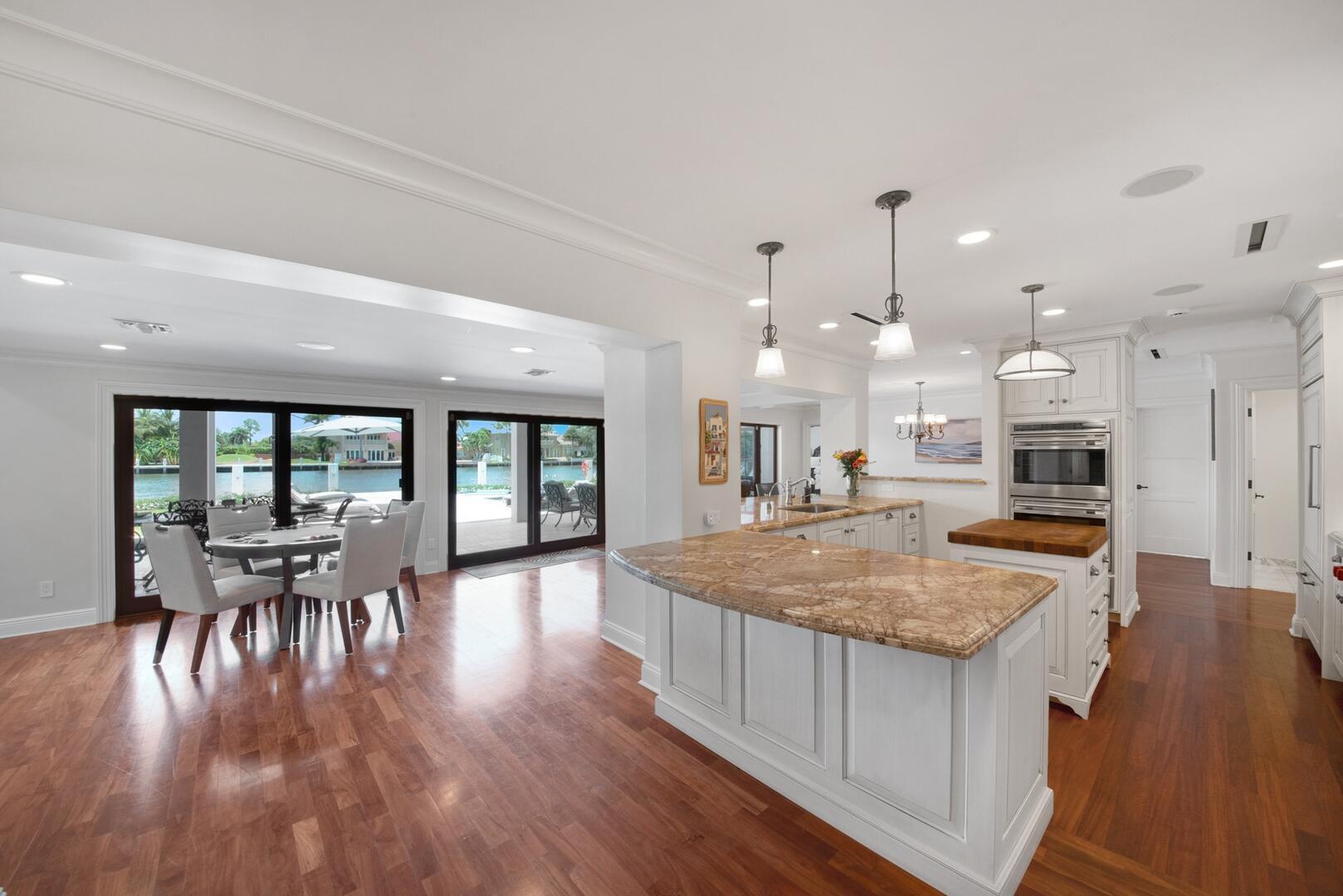 4555 W Tradewinds Avenue, Lauderdale-By-The-Sea