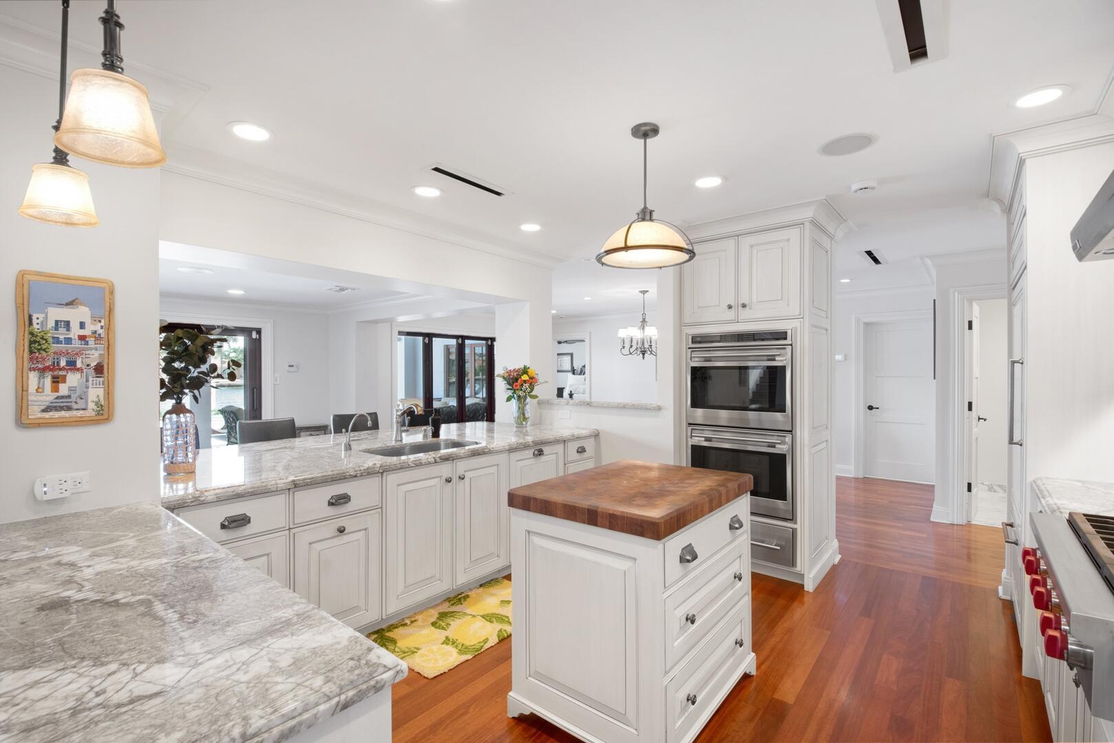 4555 W Tradewinds Avenue, Lauderdale-By-The-Sea