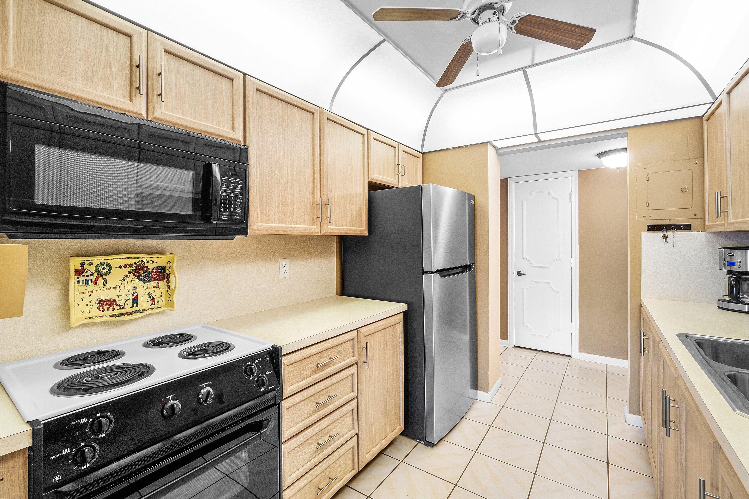 1111 S Ocean Boulevard 413