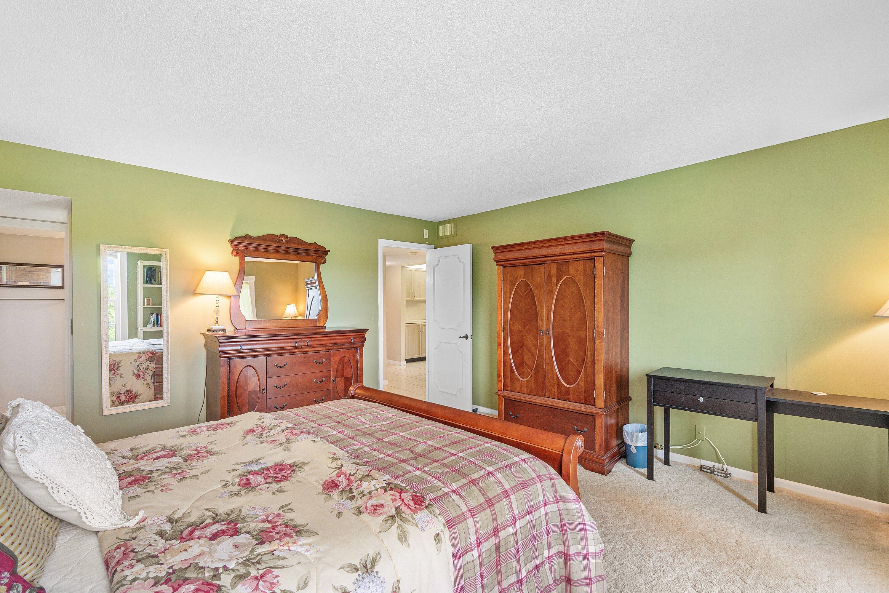 1111 S Ocean Boulevard 413