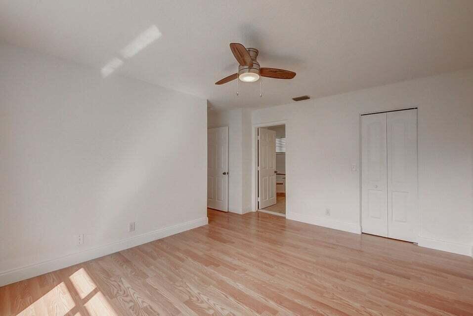 10758 Lake Jasmine Drive