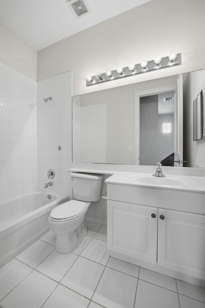 11788 Knightsbridge Place