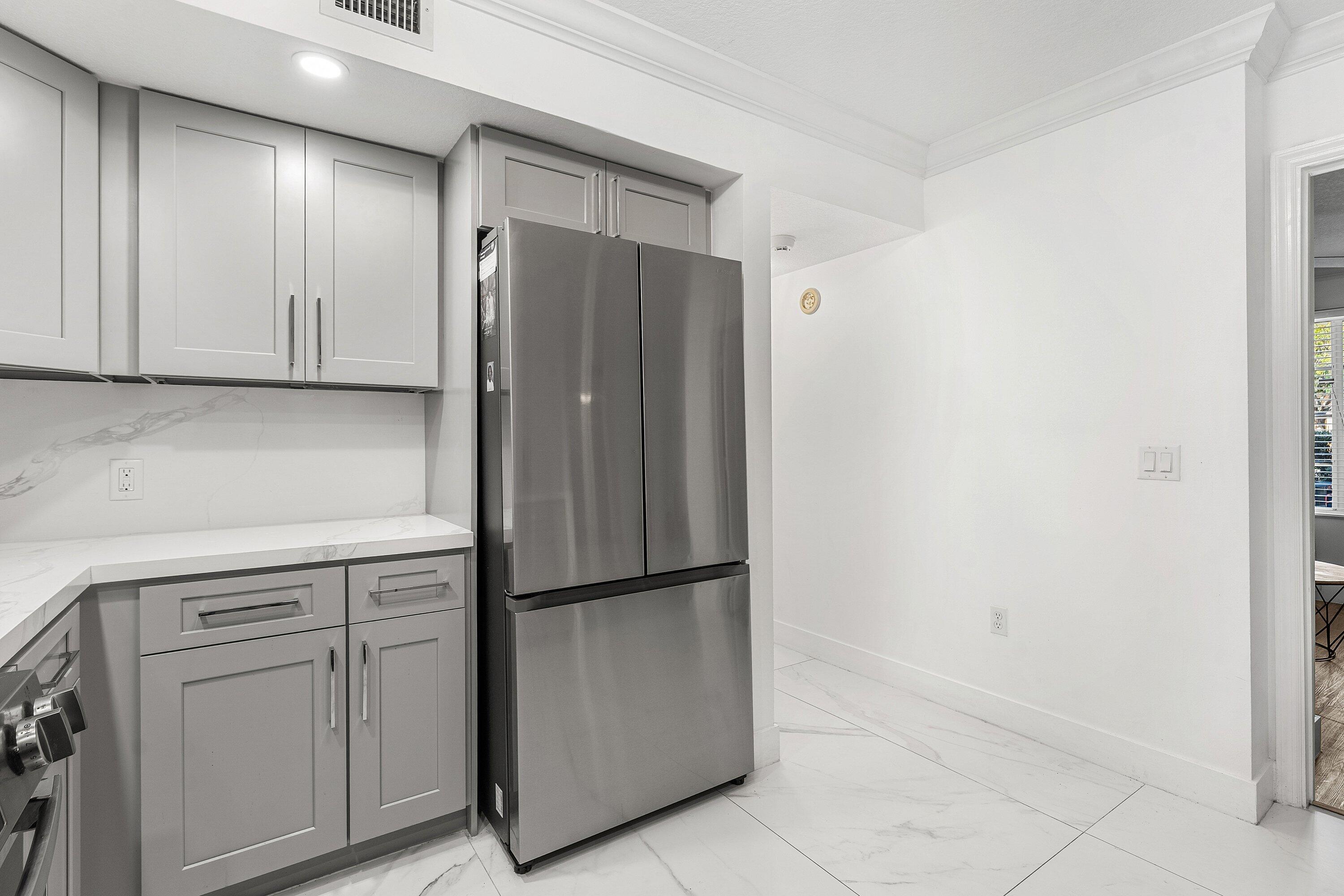 4180 W San Marino Boulevard 107