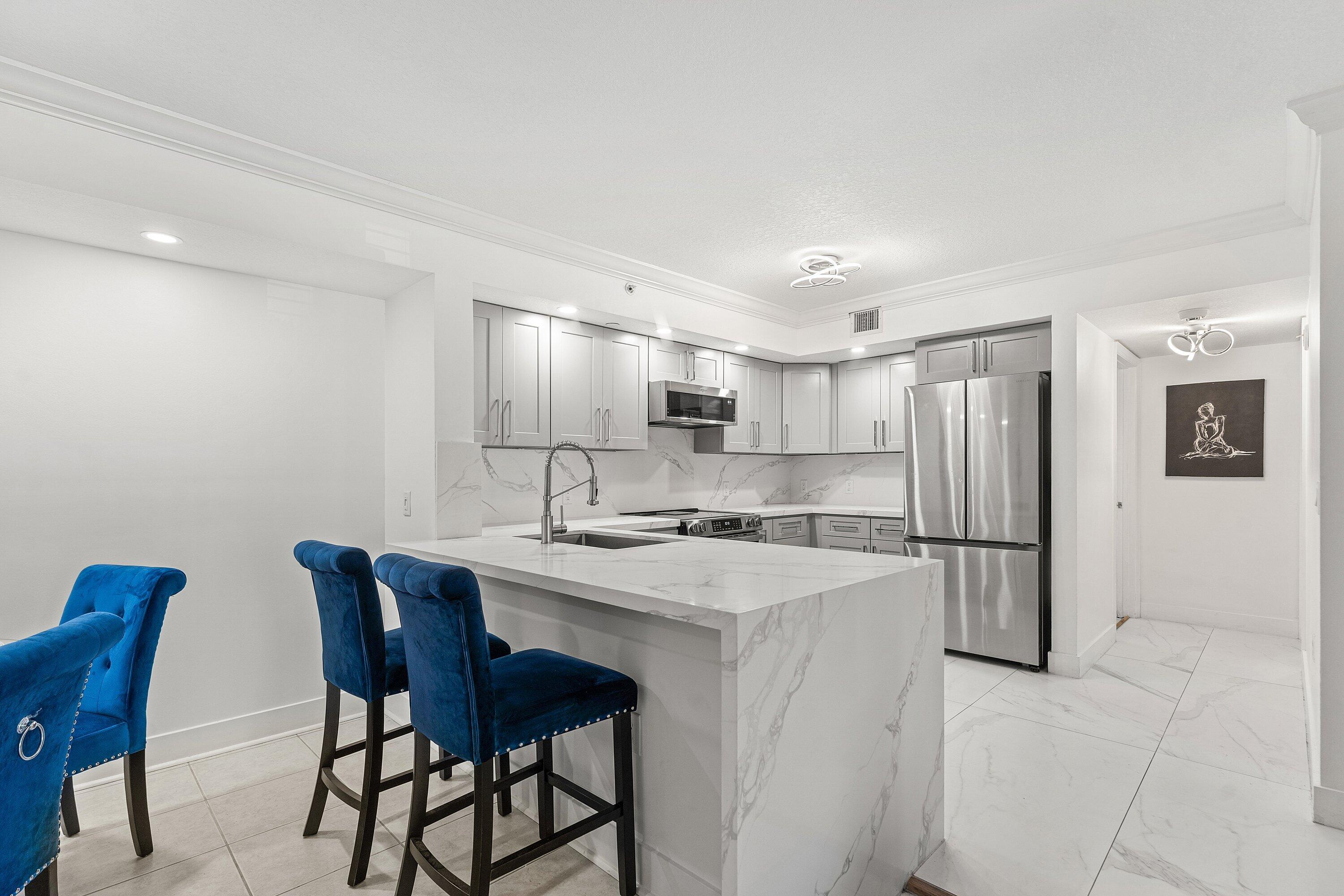 4180 W San Marino Boulevard 107