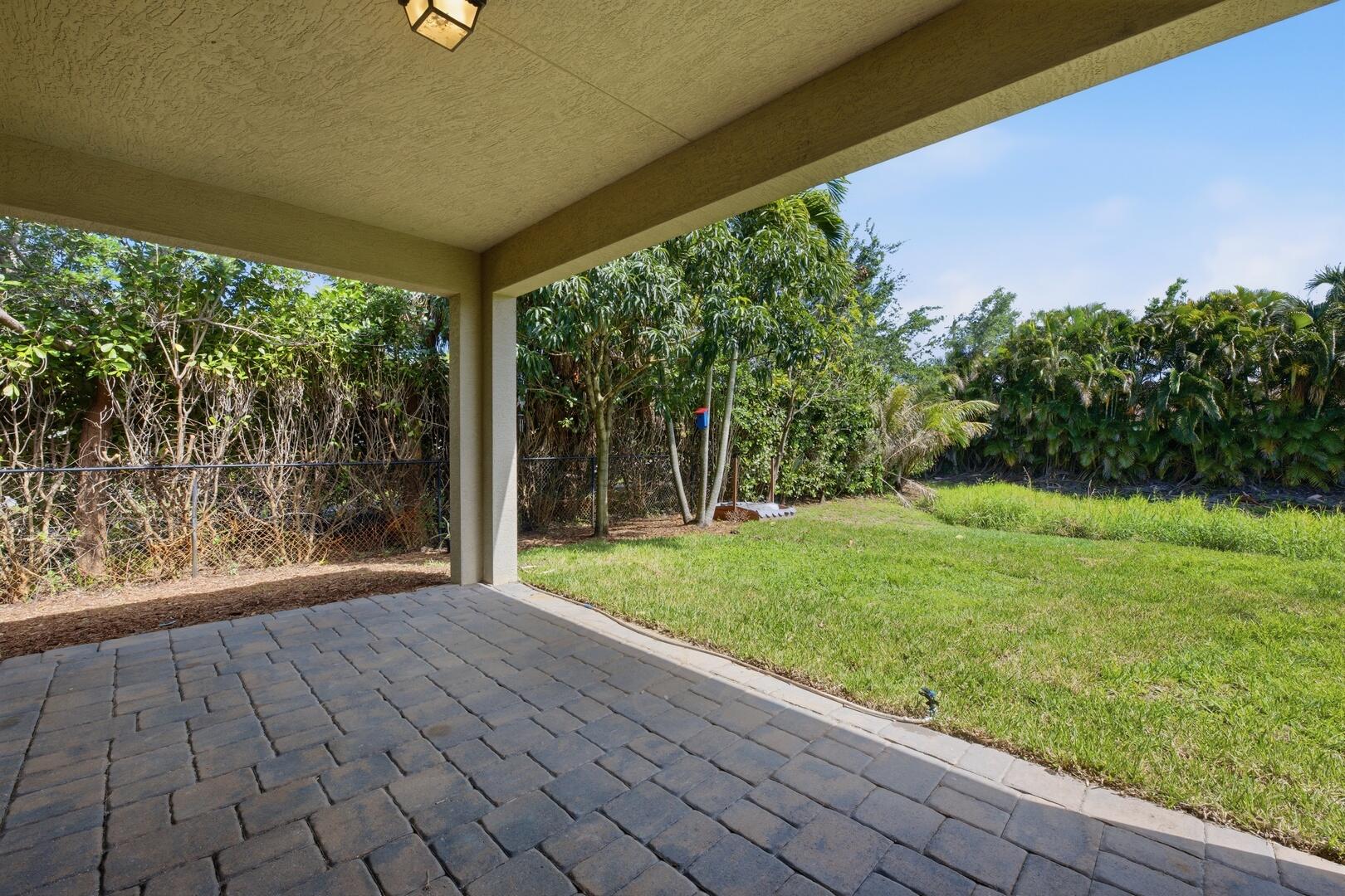4010 Tomoka Drive