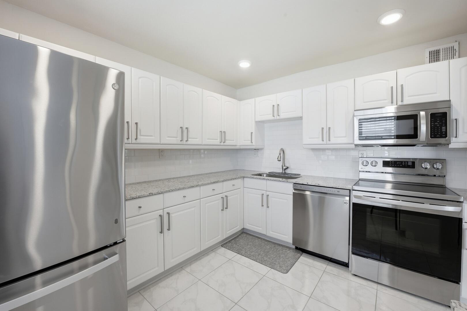 563 Piedmont L
