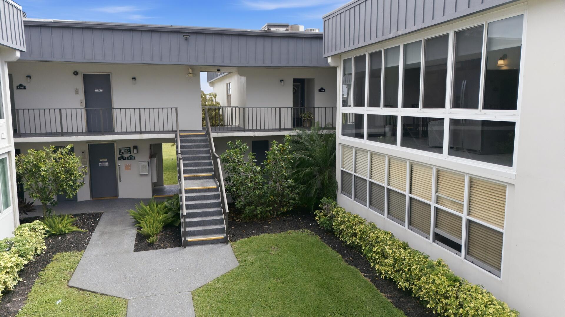 563 Piedmont L