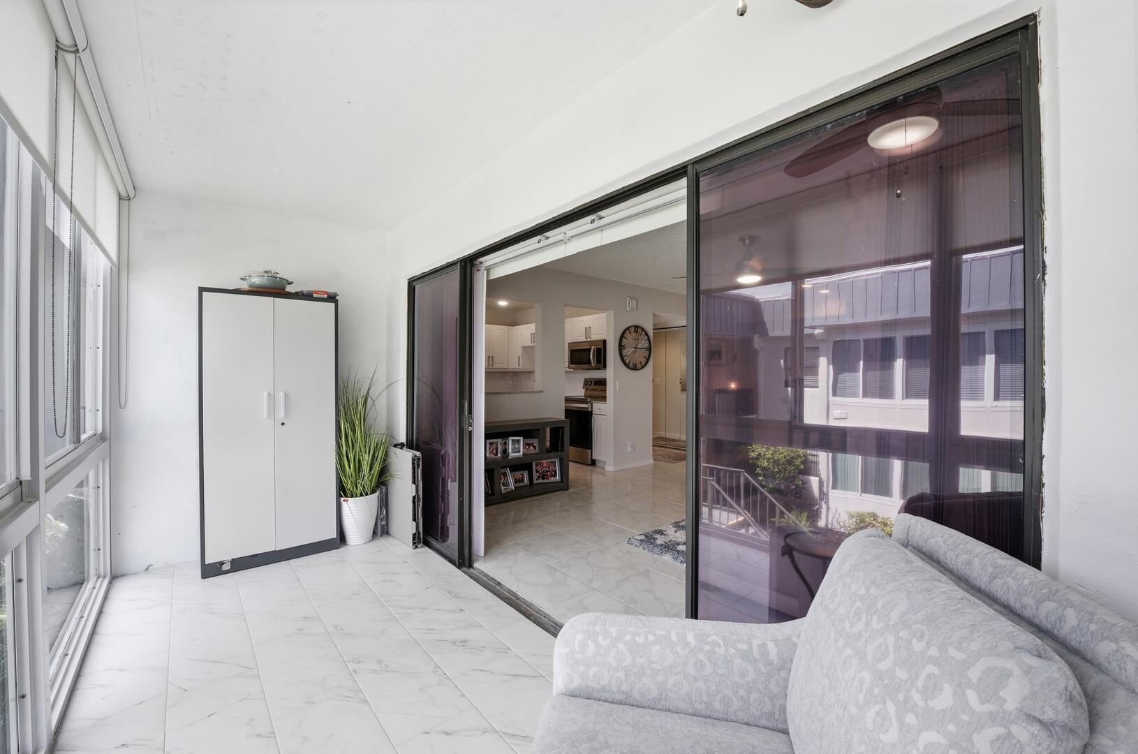 563 Piedmont L