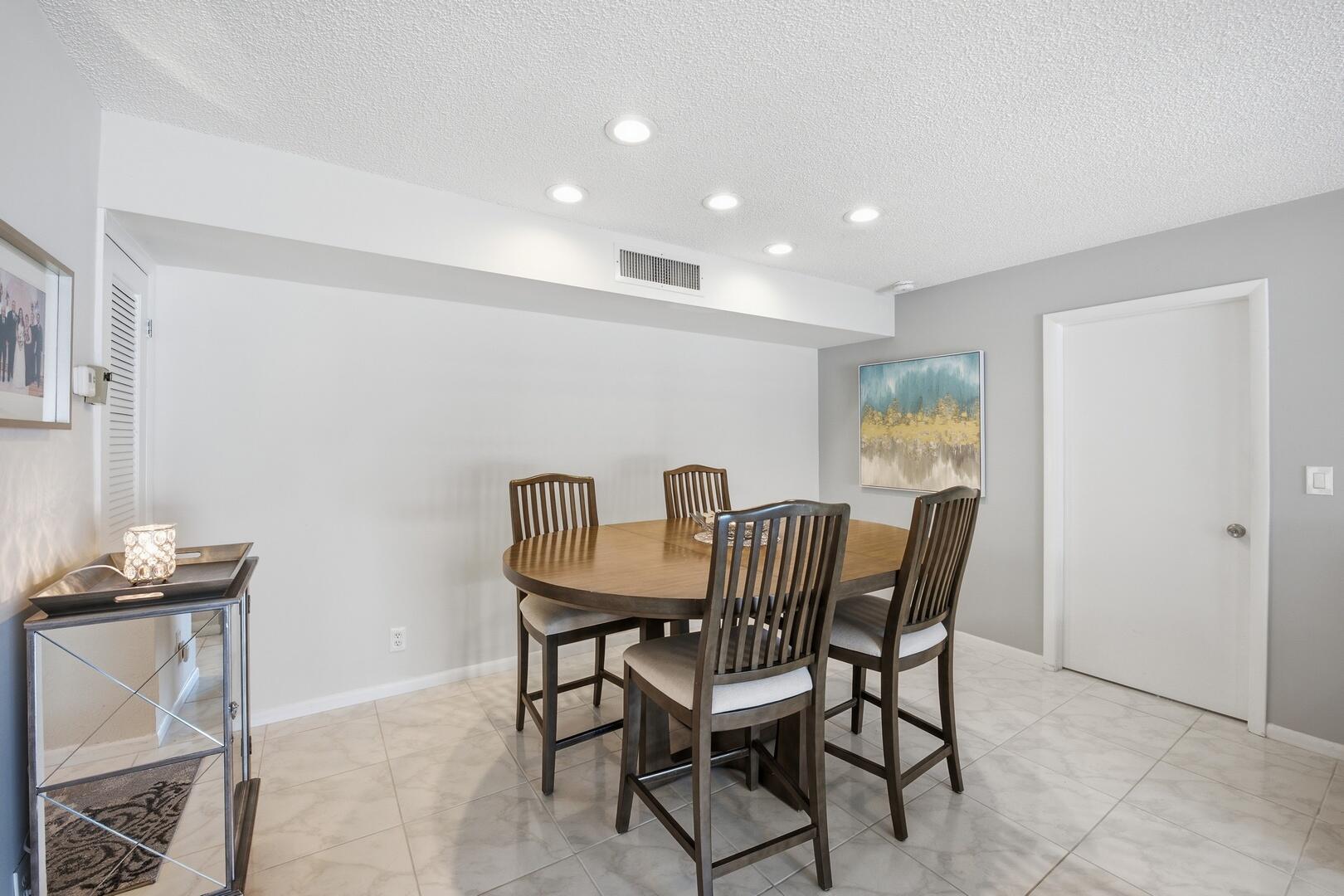 563 Piedmont L