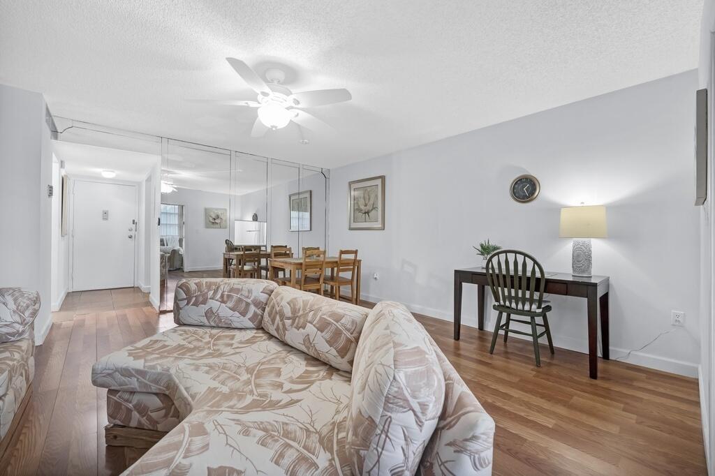 8280 SW 24th Street 7210