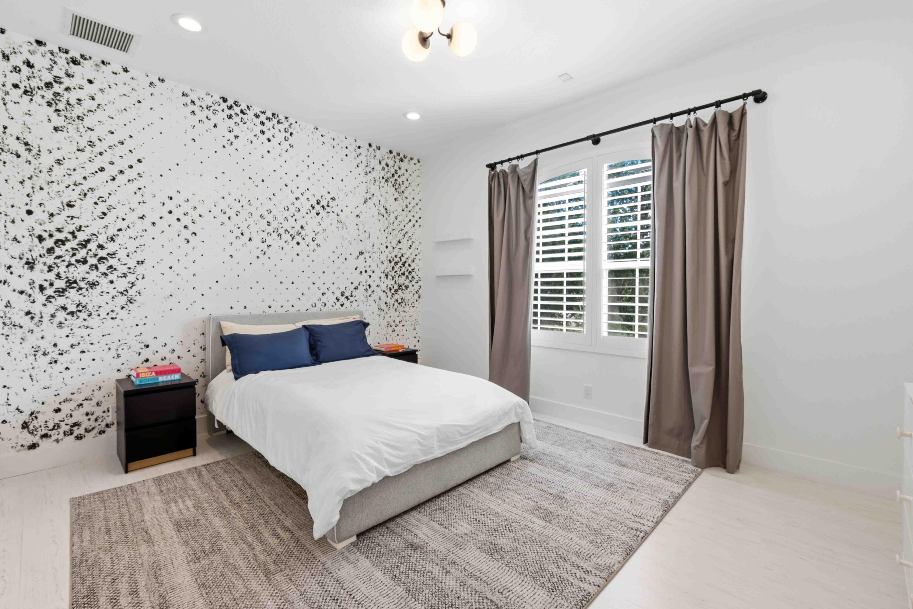 4169 Briarcliff Circle