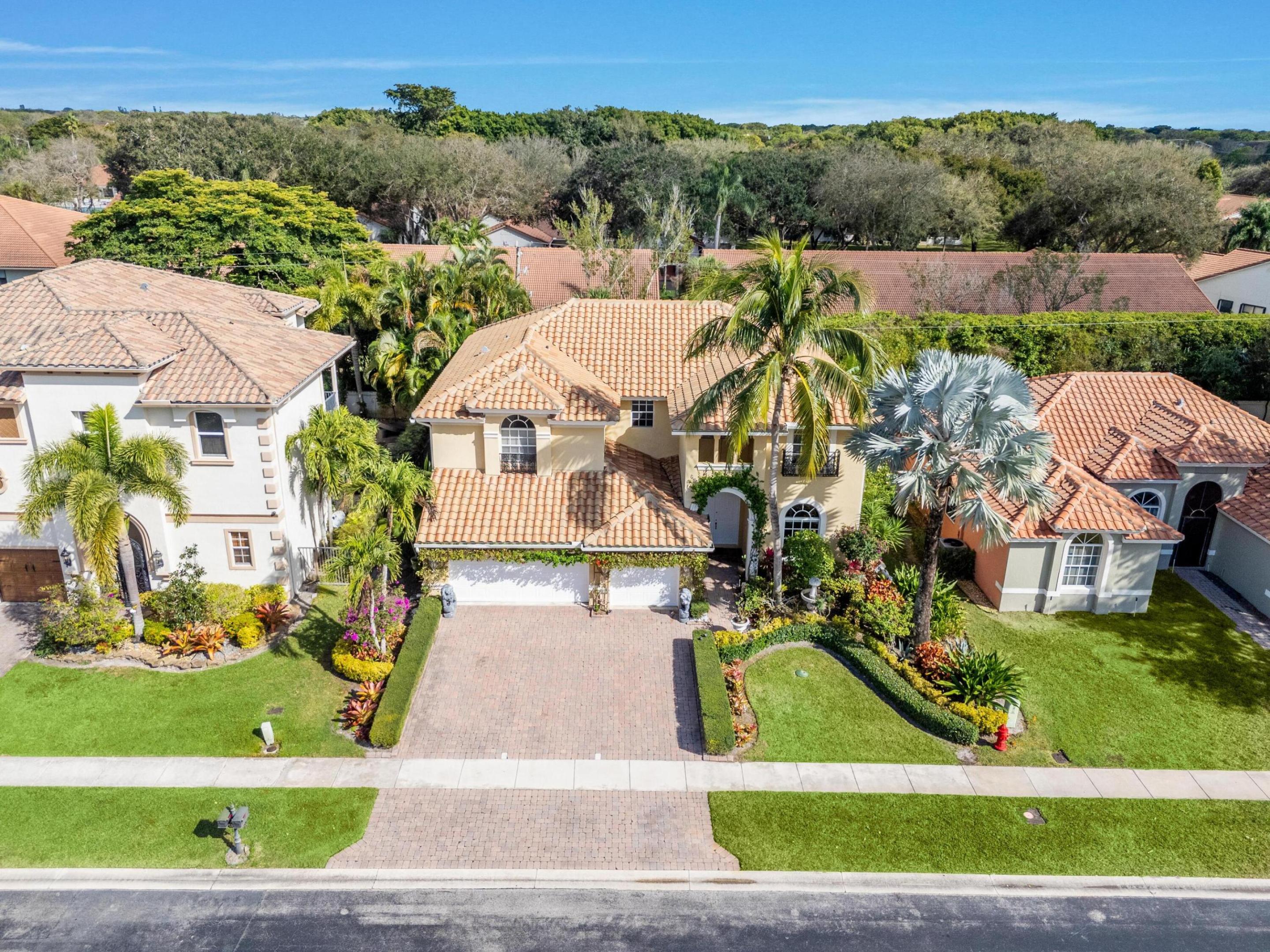 9905 Coronado Lake Drive