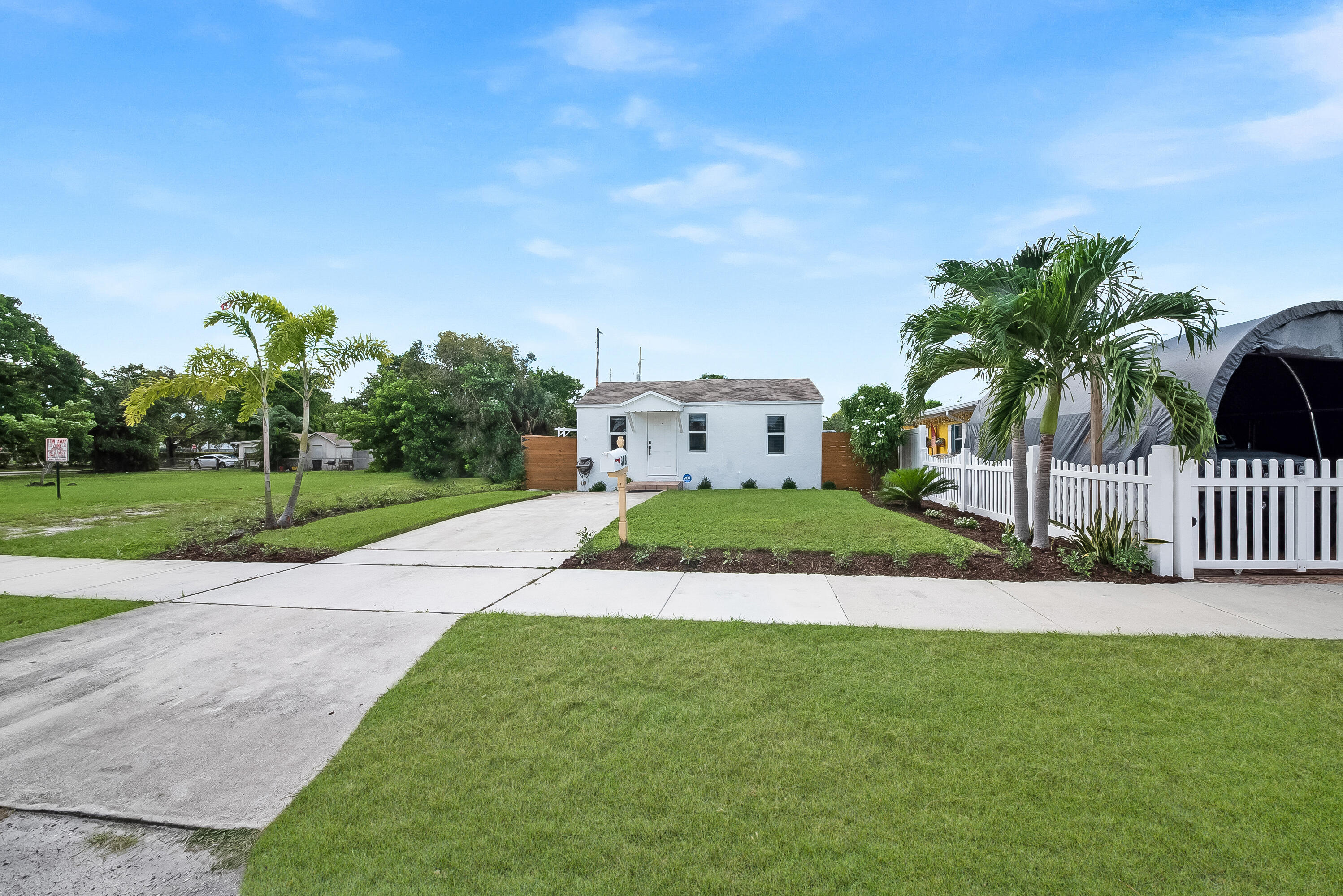 308 SW 1st Street