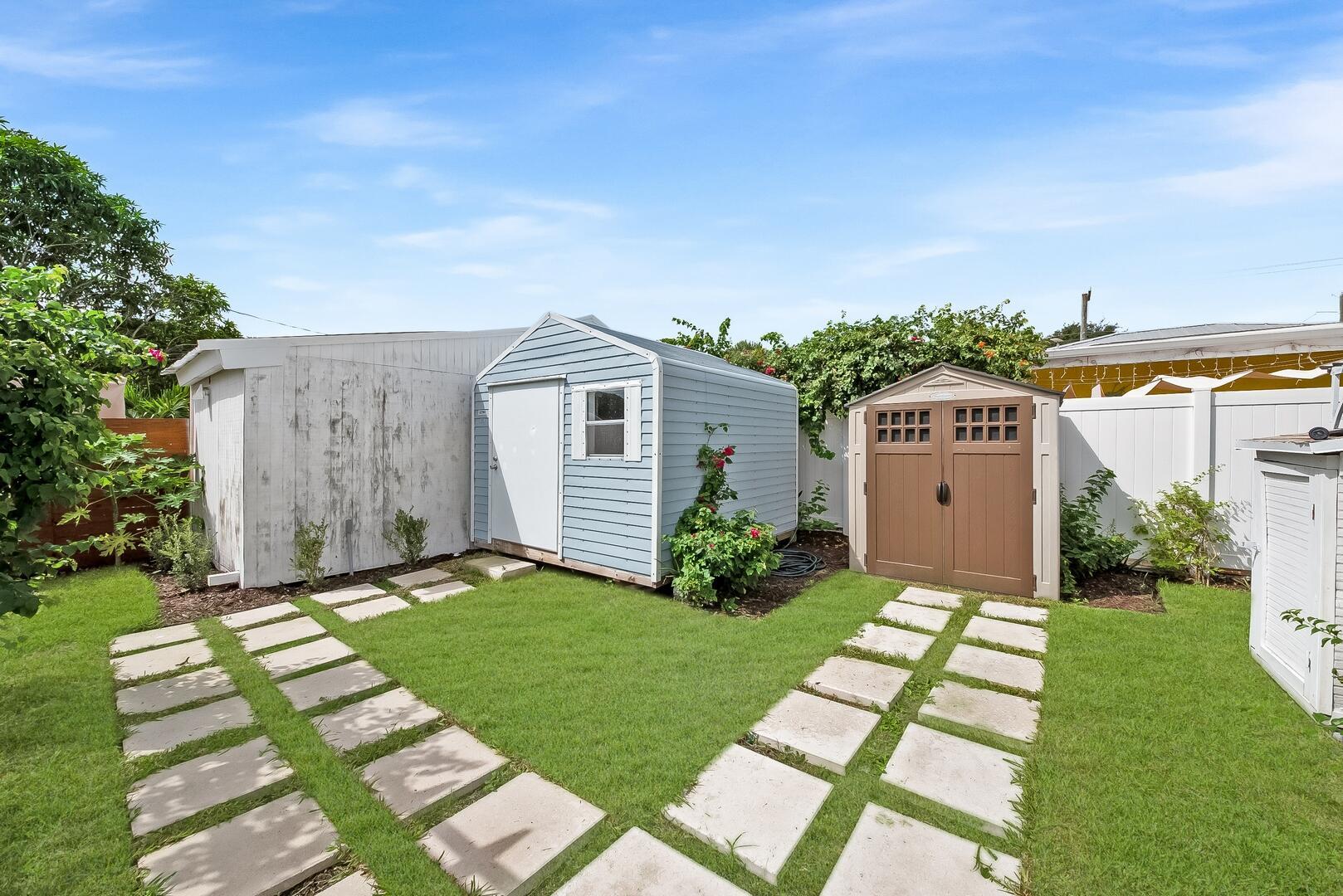308 SW 1st Street