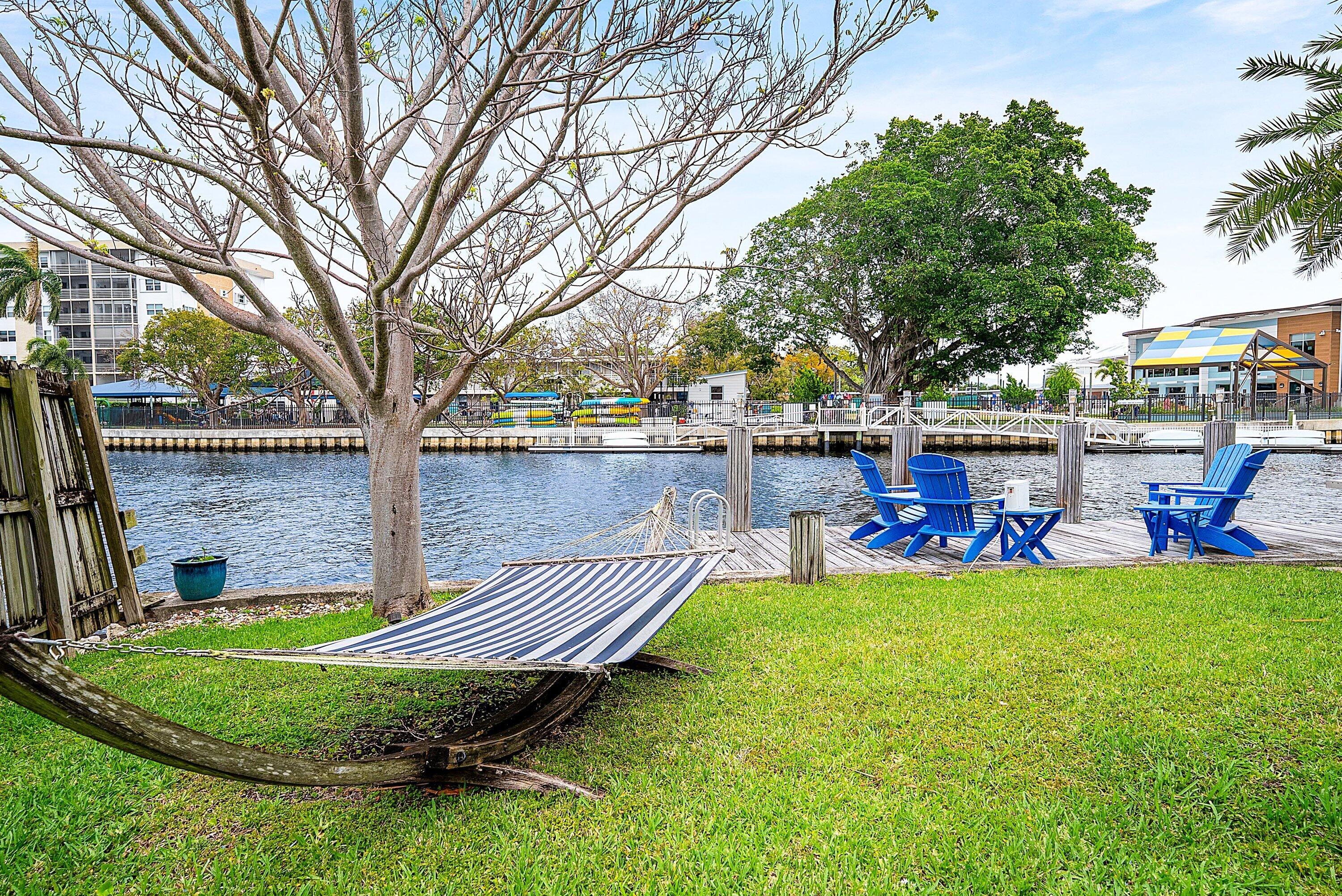 1733 Coral Gardens Drive