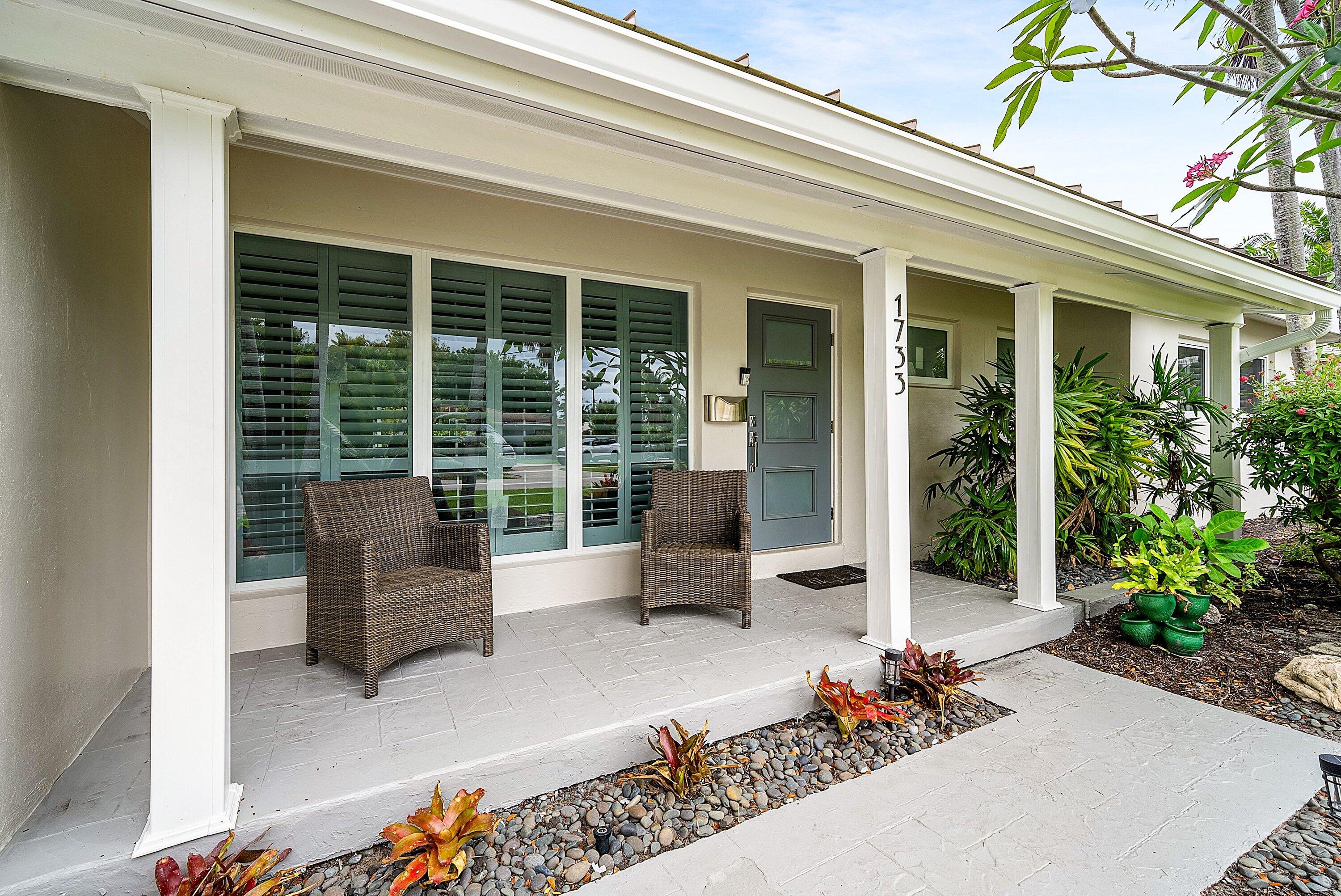 1733 Coral Gardens Drive