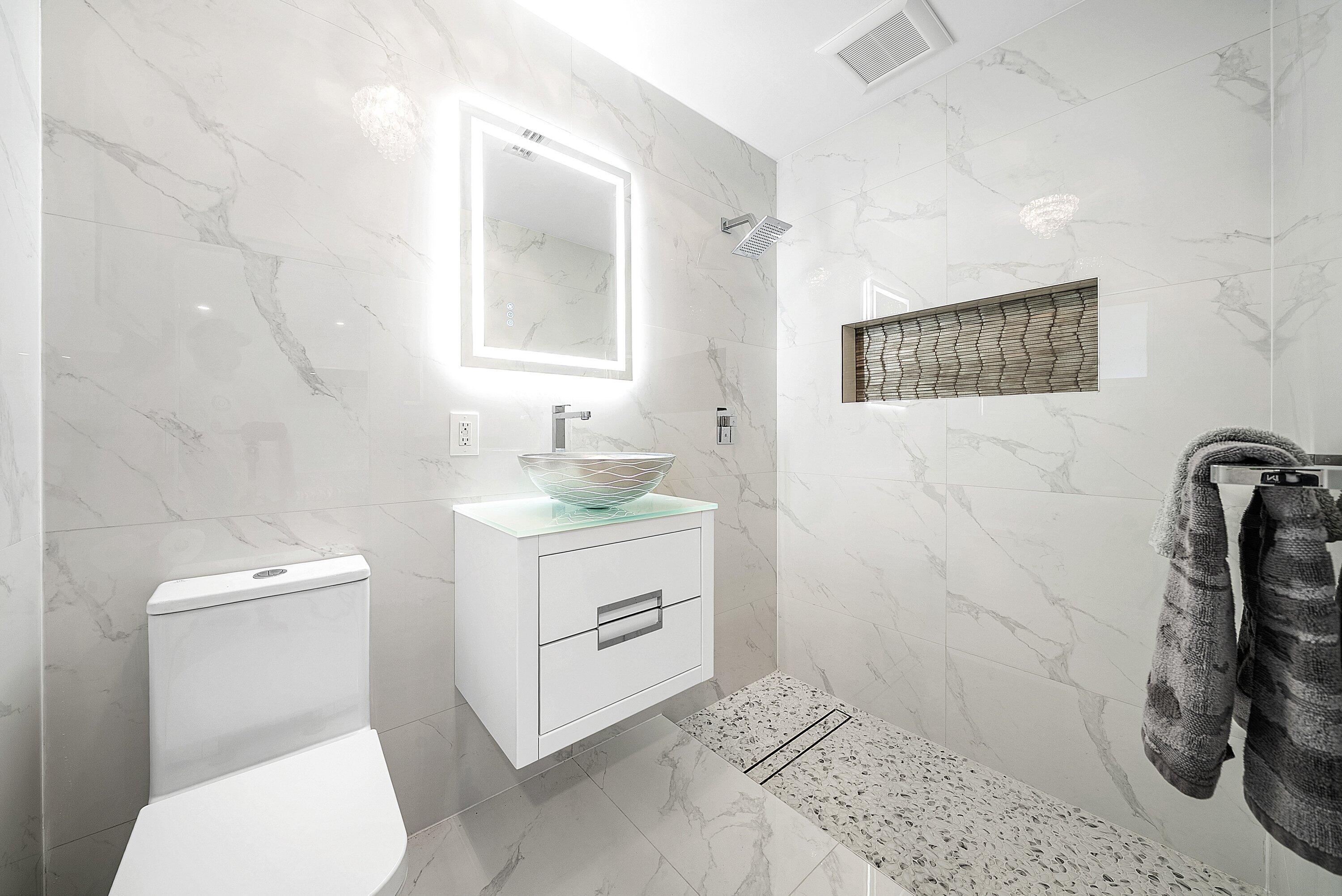 1733 Coral Gardens Drive