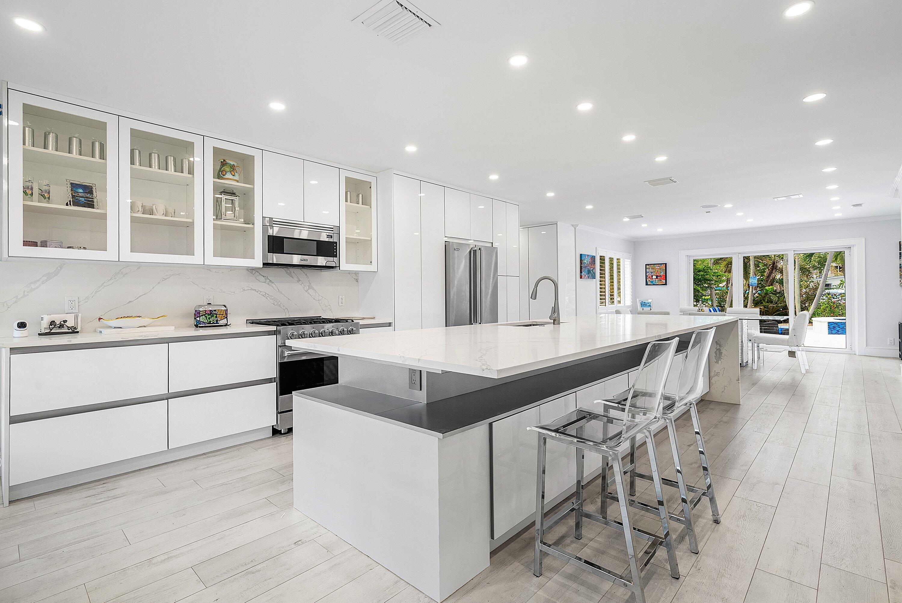 1733 Coral Gardens Drive