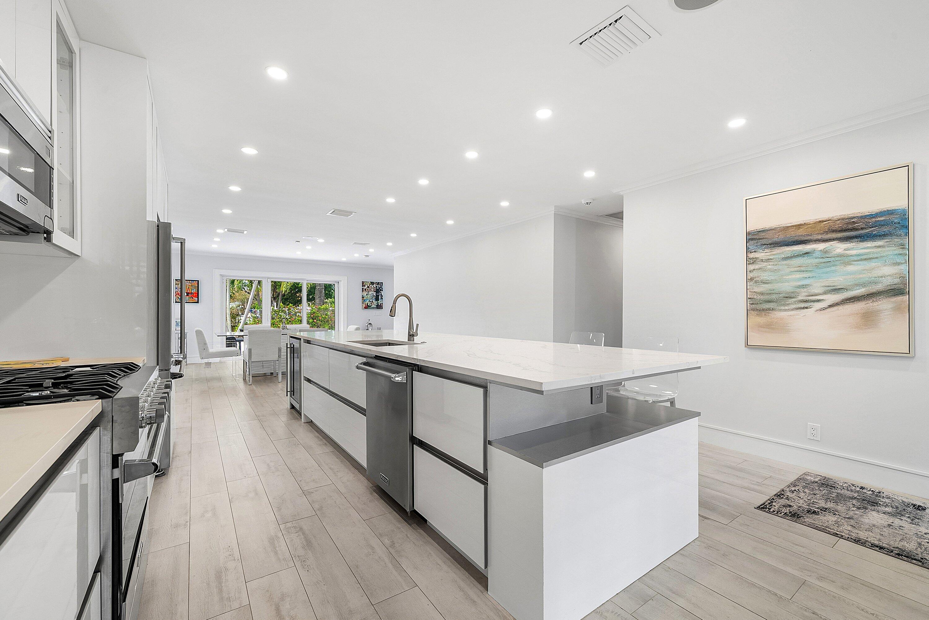 1733 Coral Gardens Drive