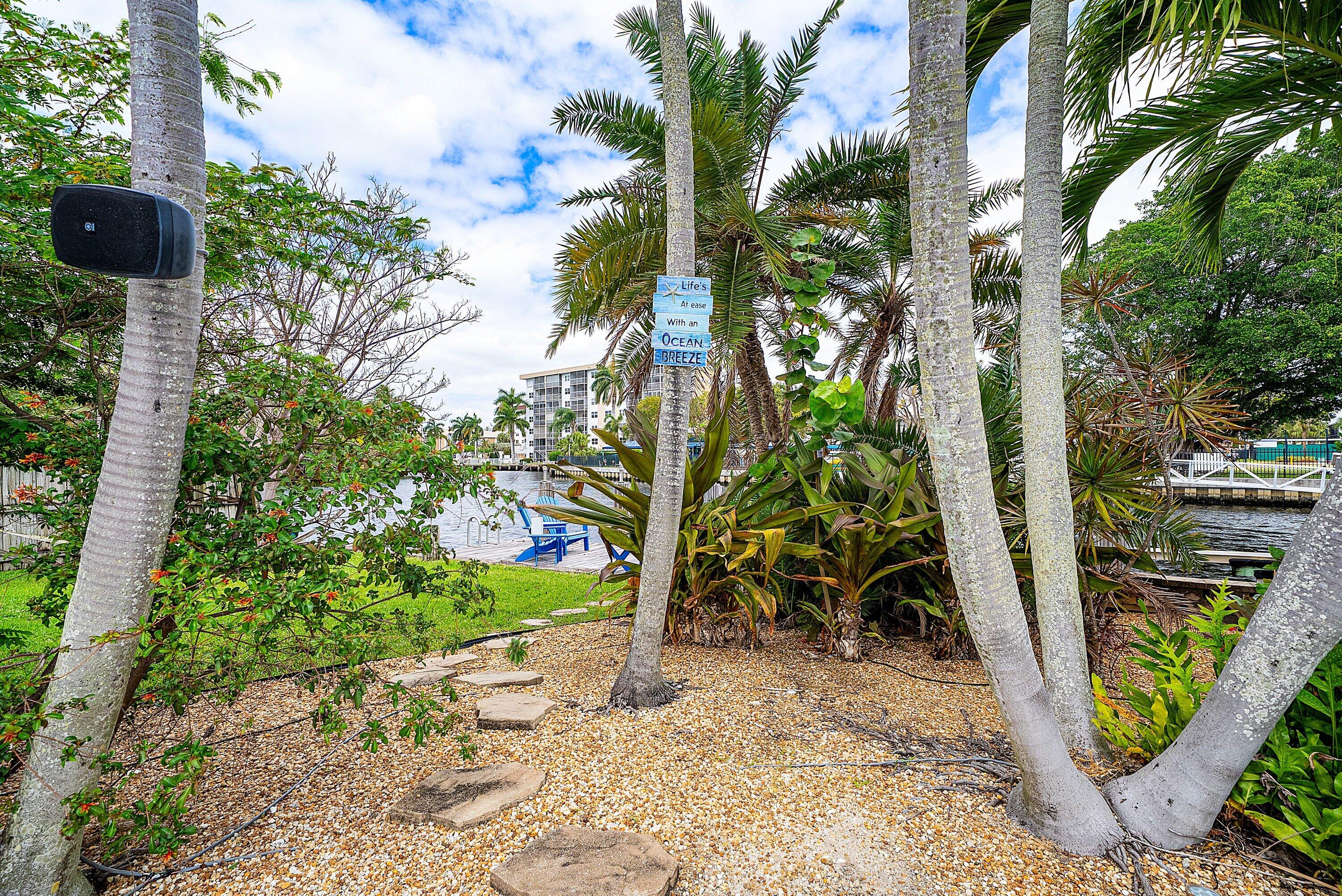 1733 Coral Gardens Drive