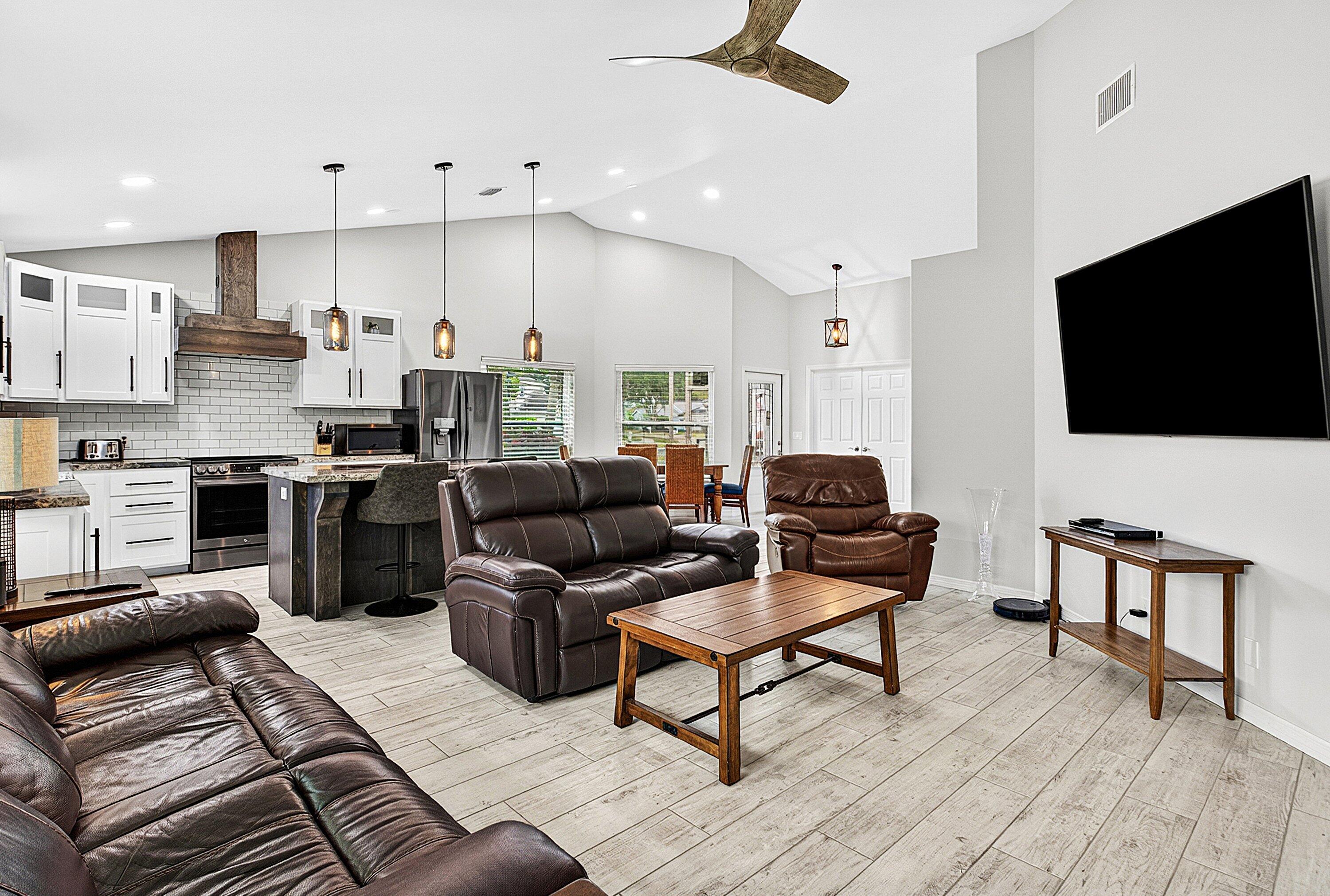 7876 Lake Champlain Court