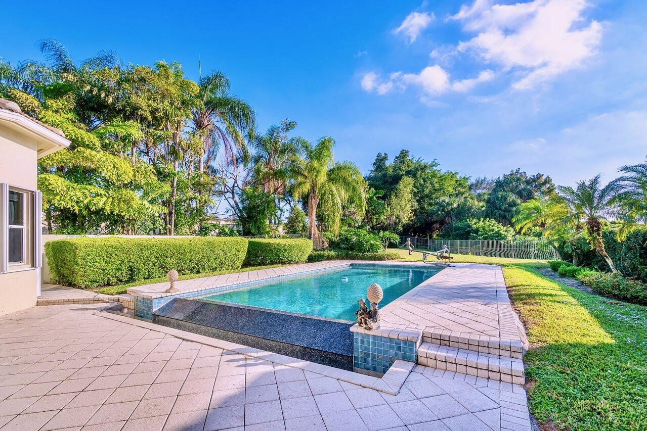 56 Island Drive