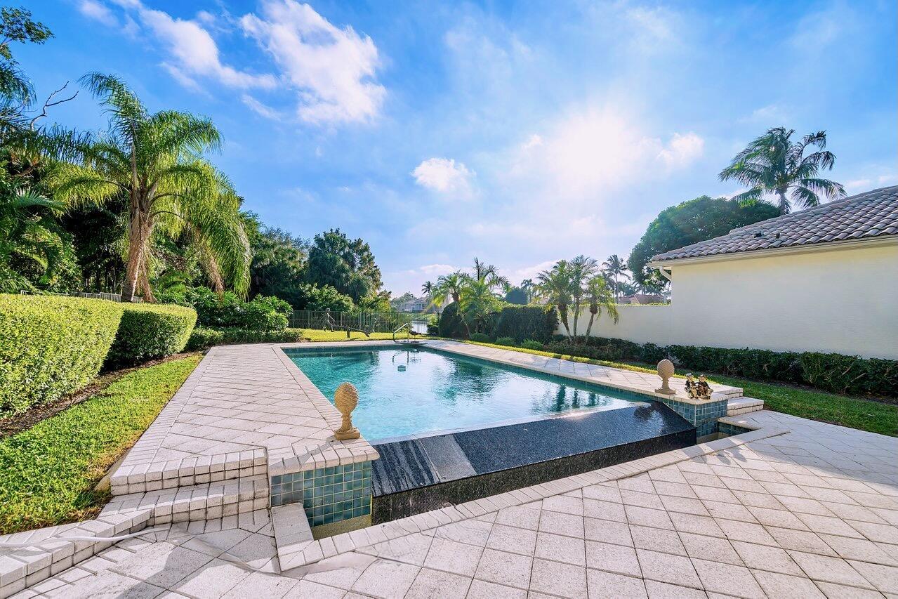 56 Island Drive