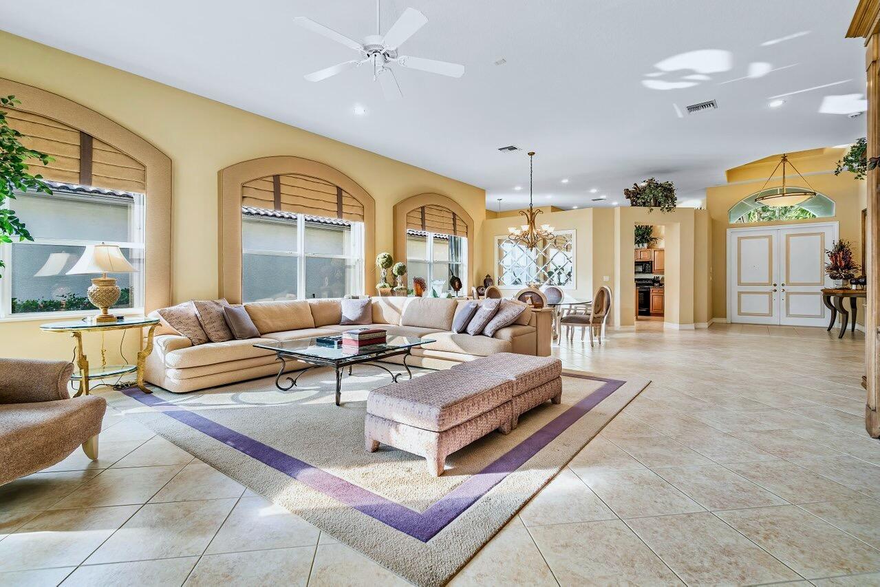 56 Island Drive