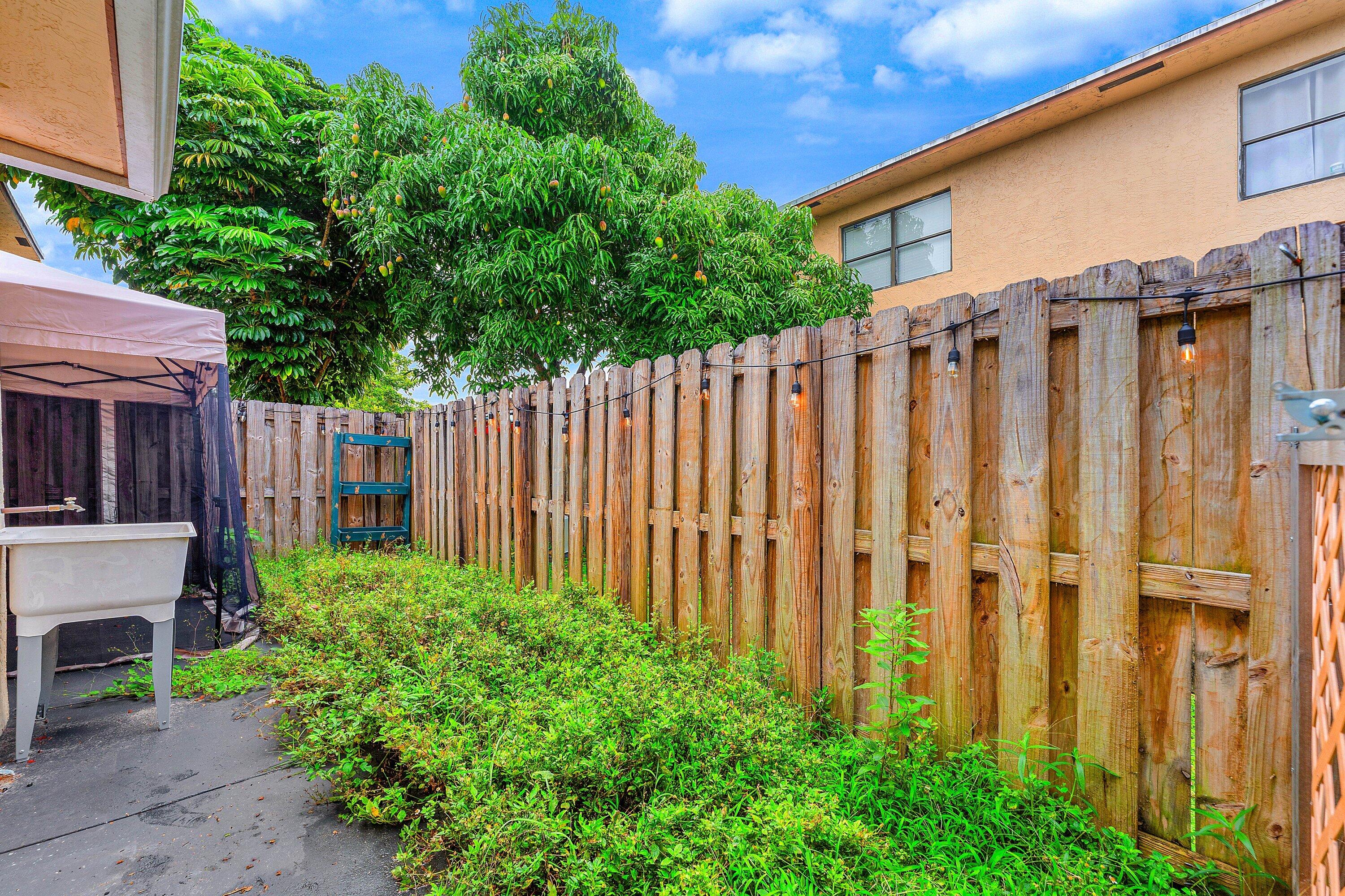 6368 NW 29th Street