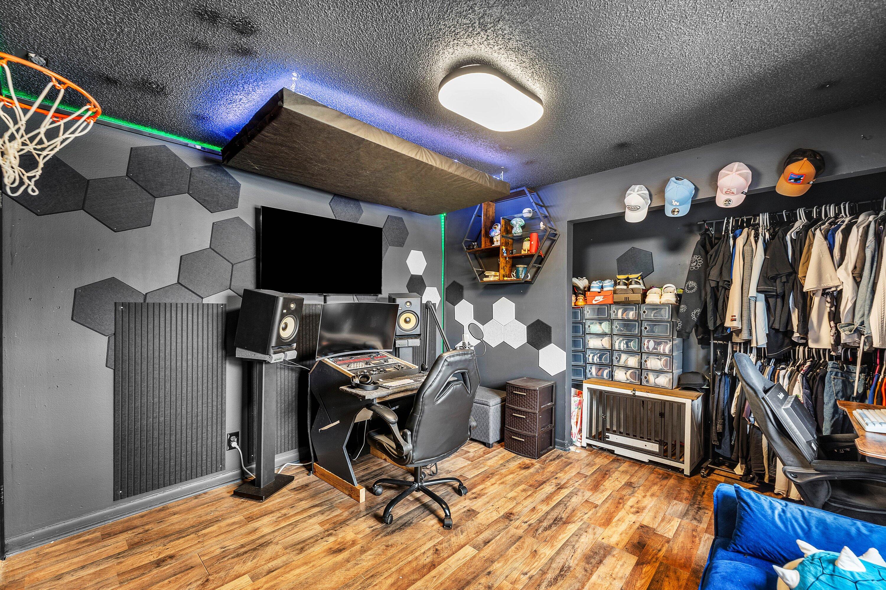 6368 NW 29th Street