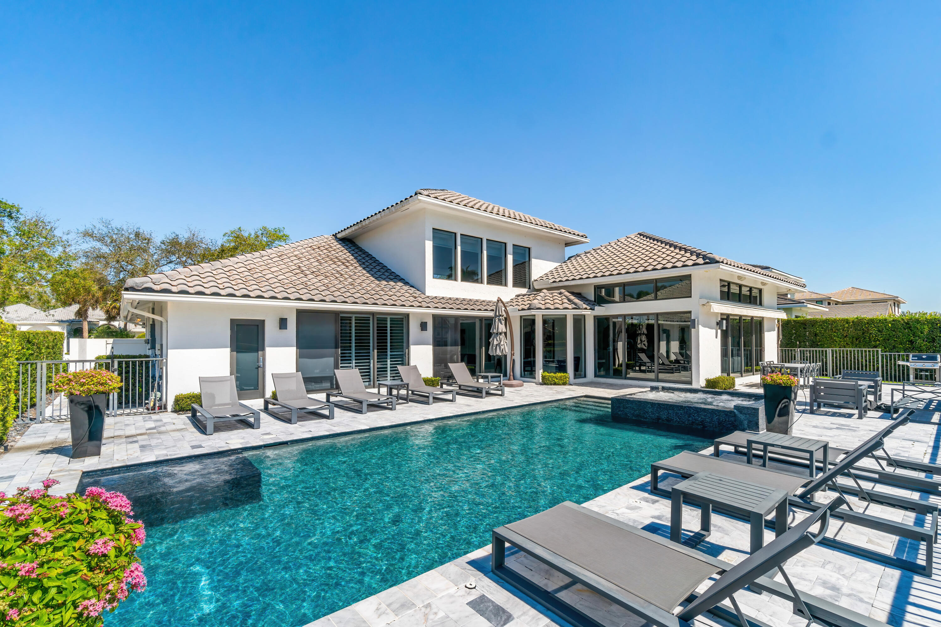 3258 Westminster Drive