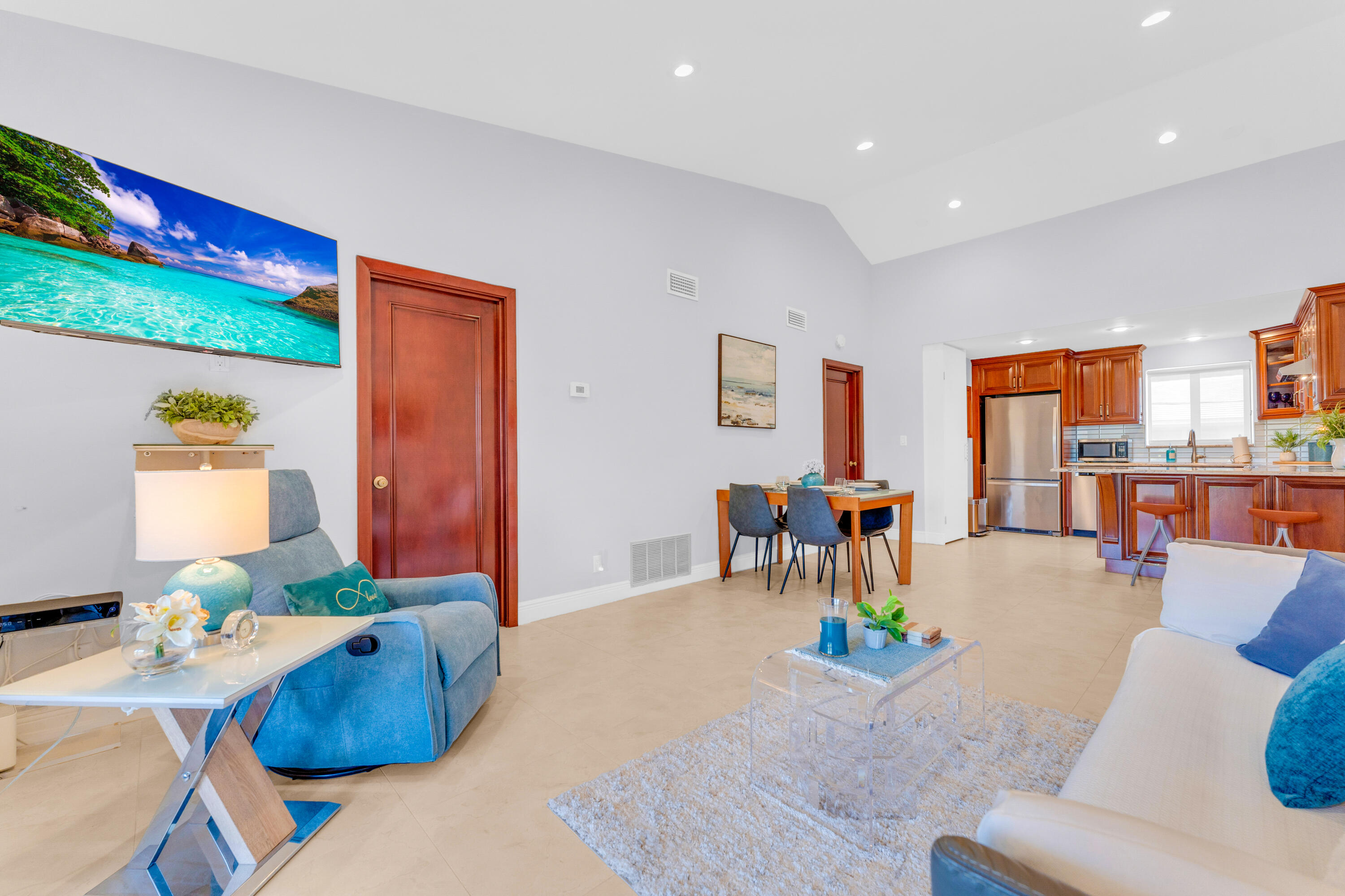 50 SE 12th Street 2260