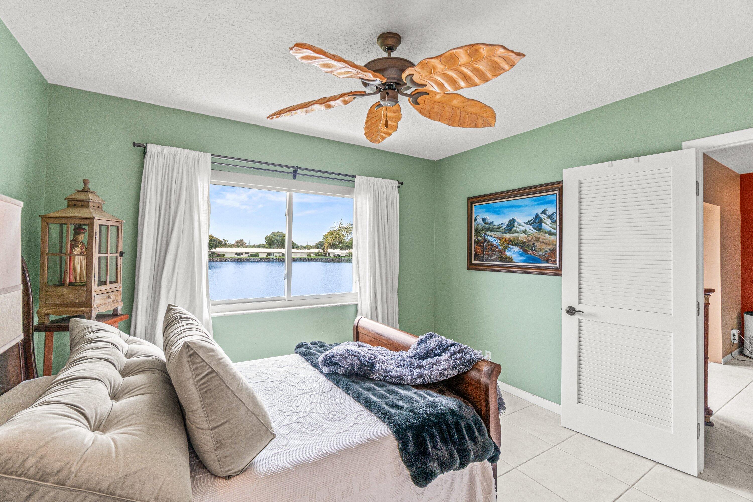 1118 Lake Terrace 217 H