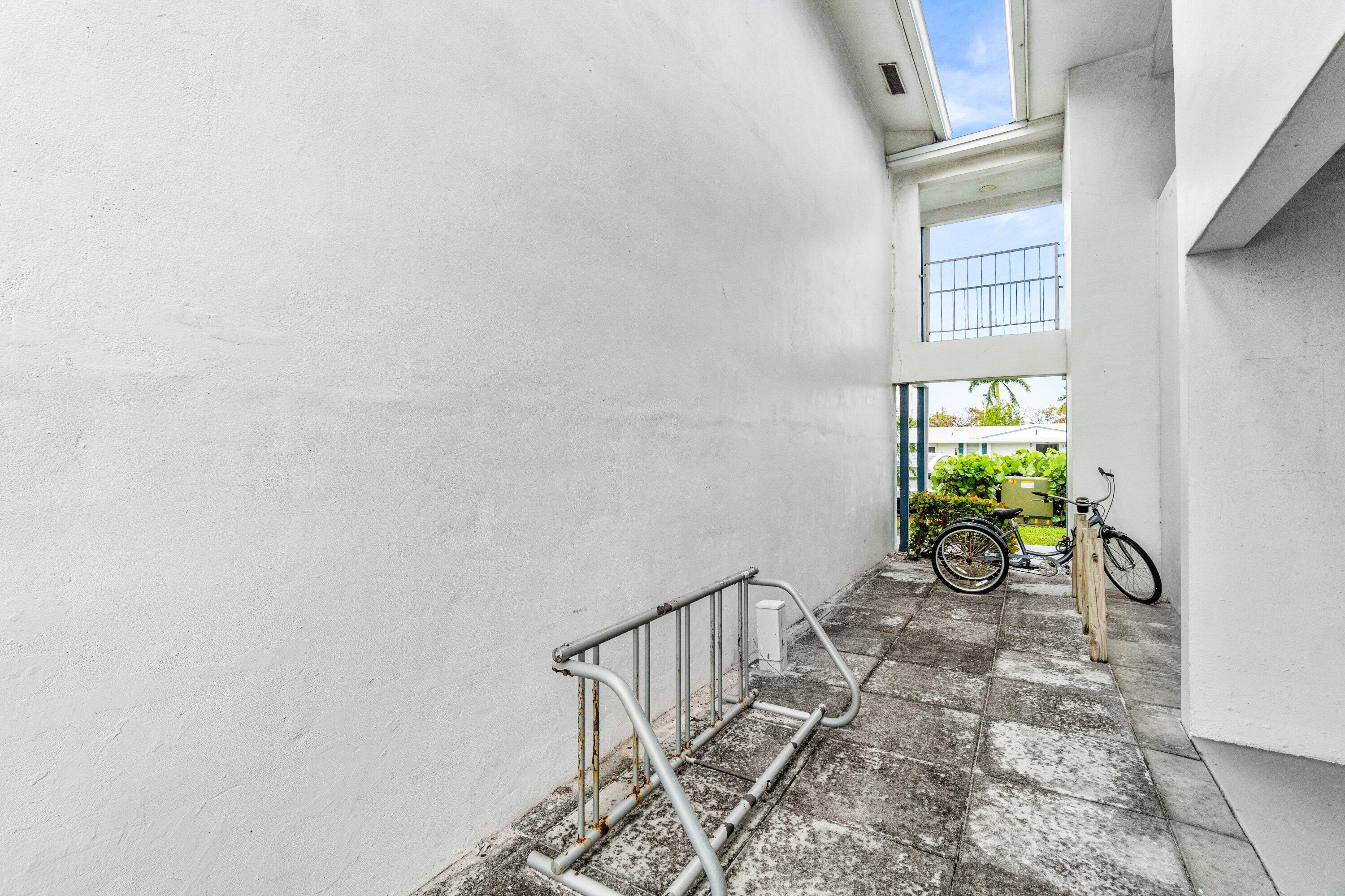 1118 Lake Terrace 217 H