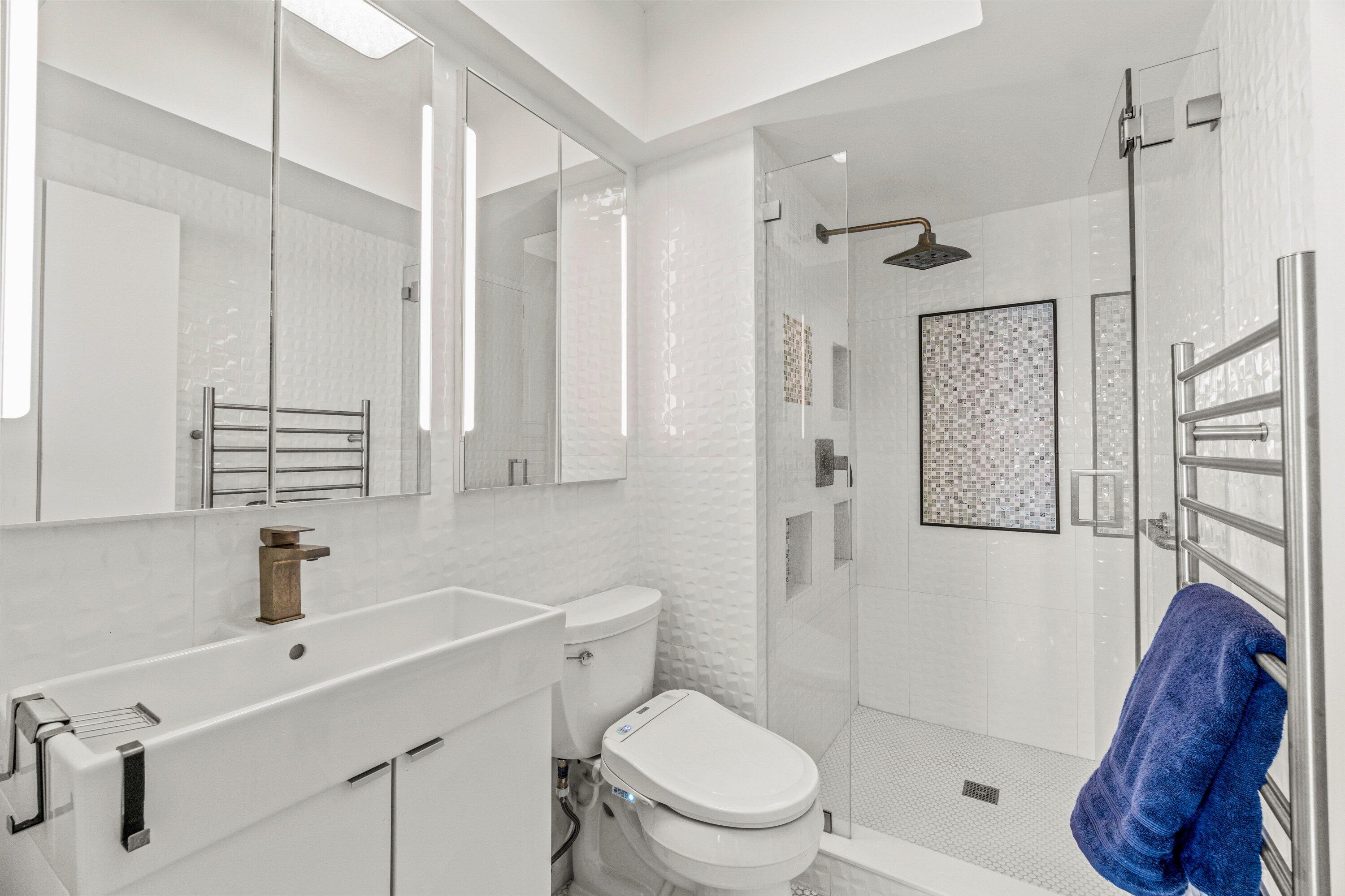 1118 Lake Terrace 217 H