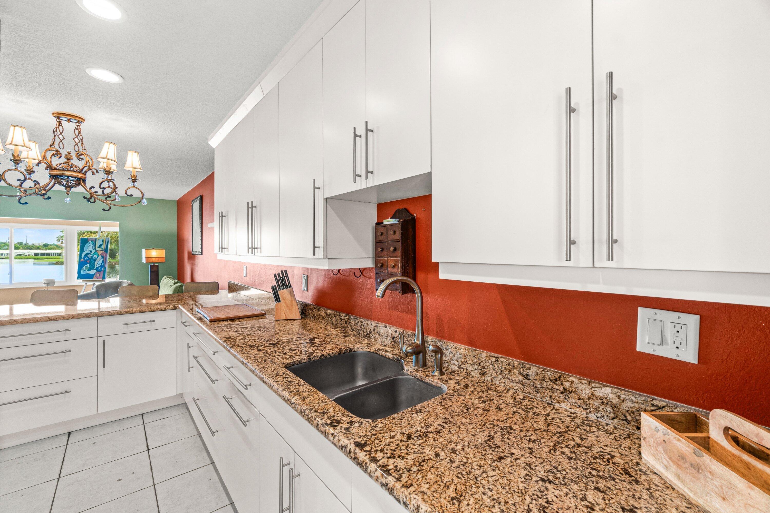 1118 Lake Terrace 217 H