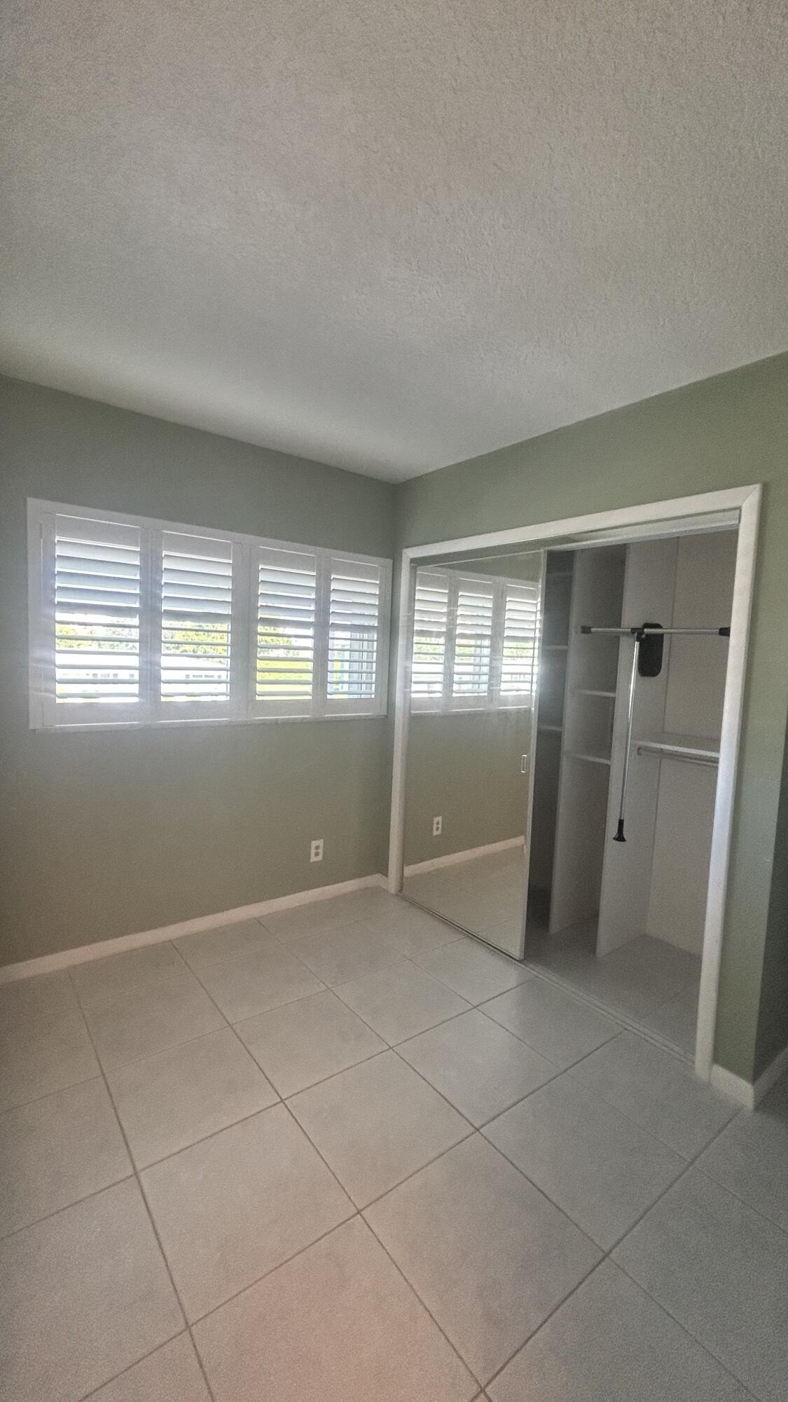 1118 Lake Terrace 217 H