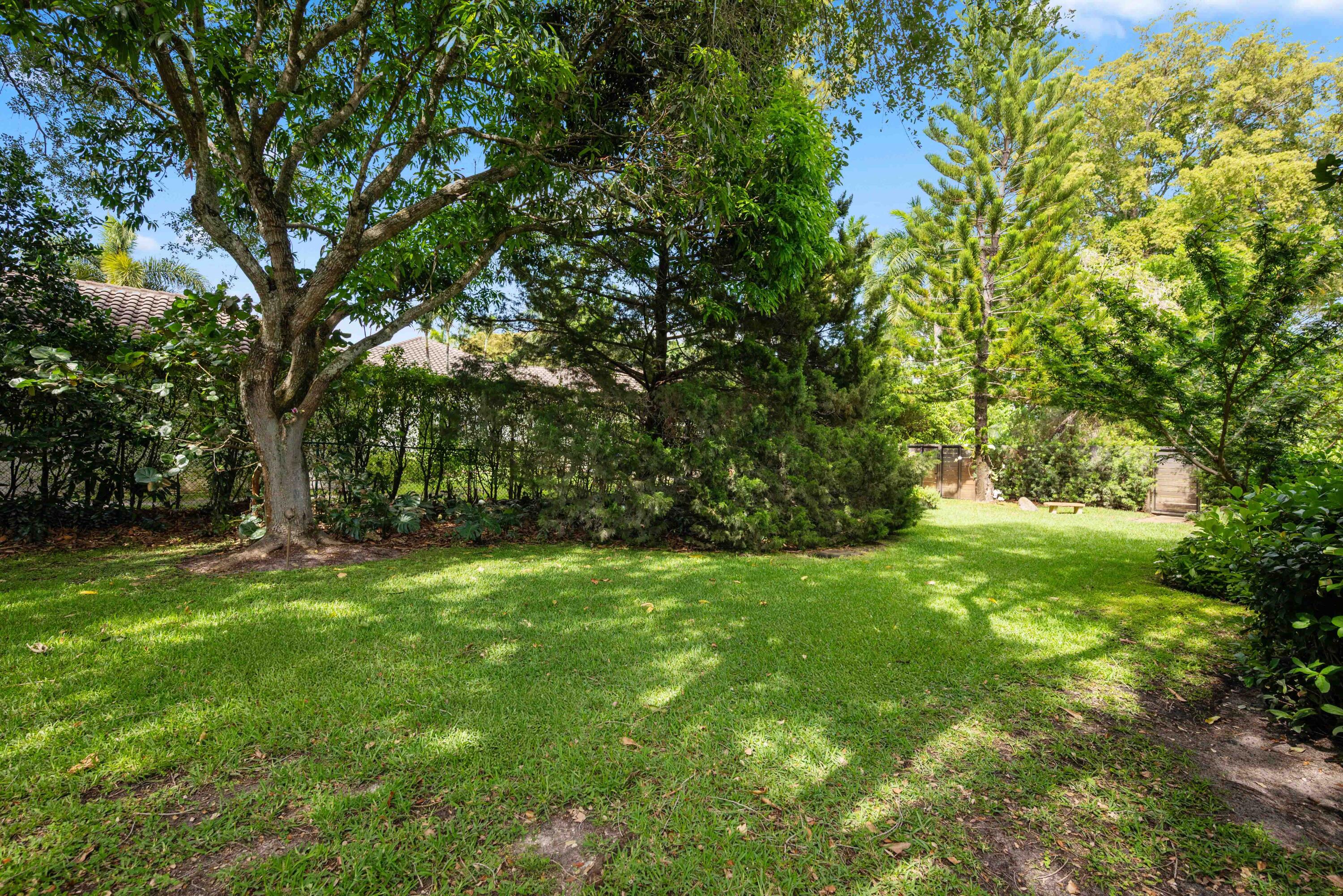 18660 Long Lake Drive