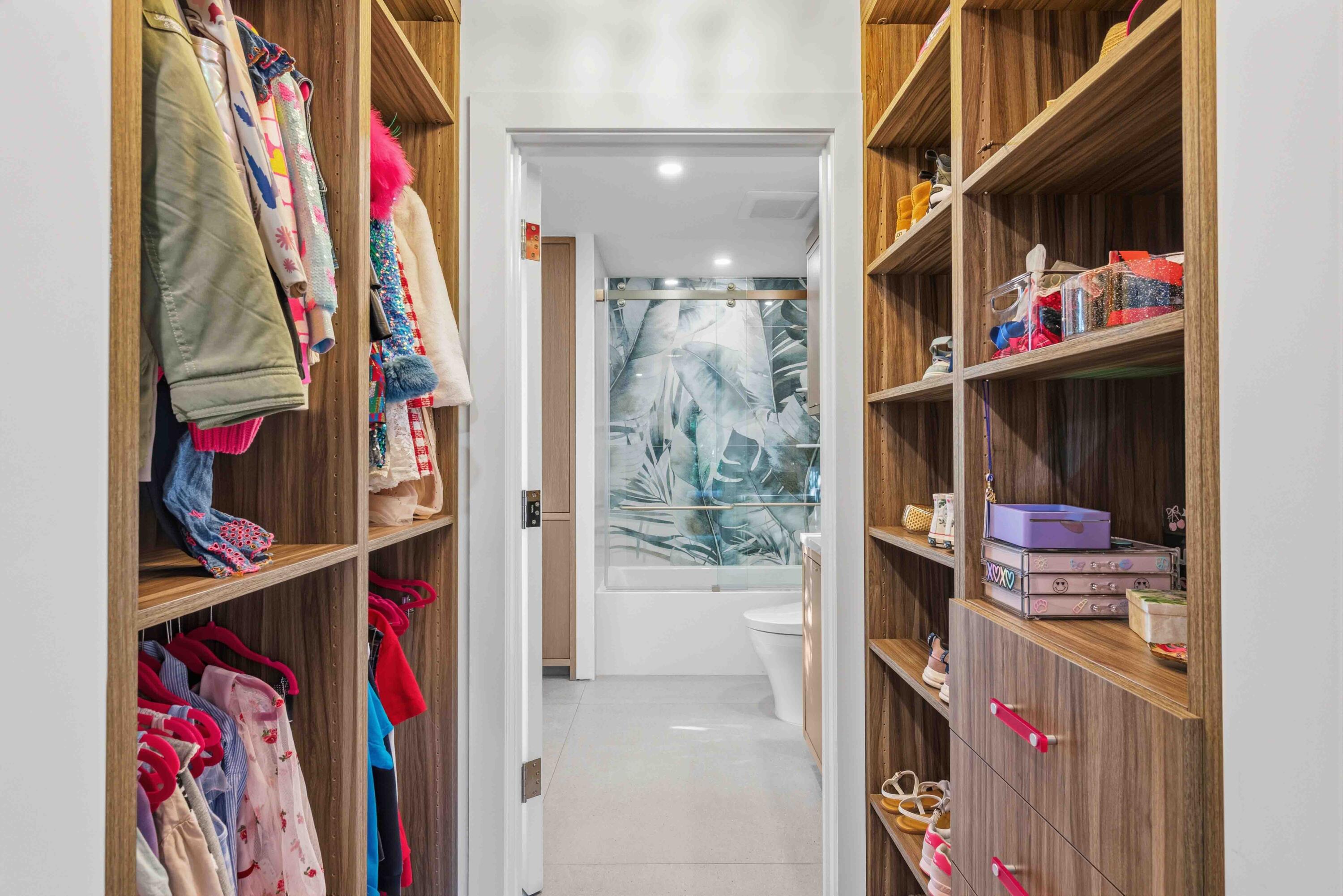 18660 Long Lake Drive