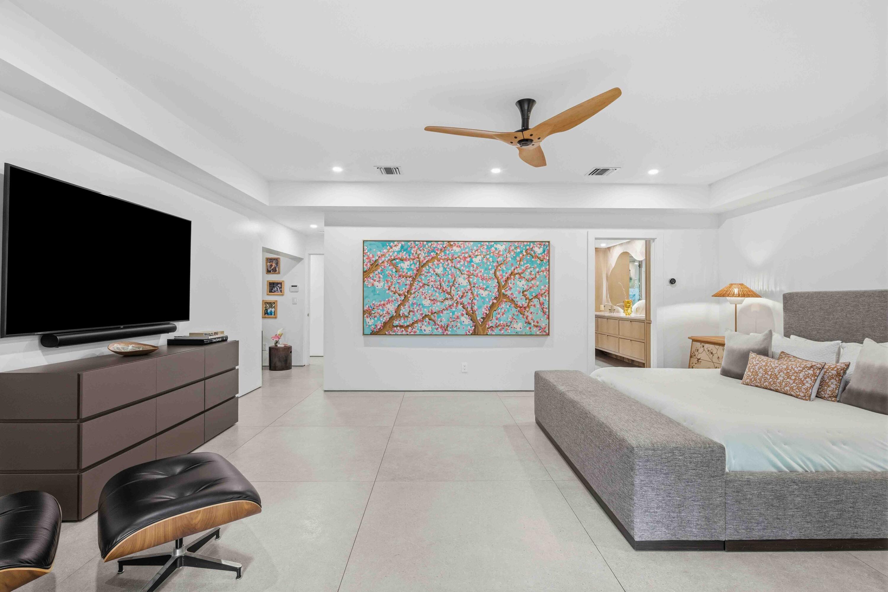 18660 Long Lake Drive